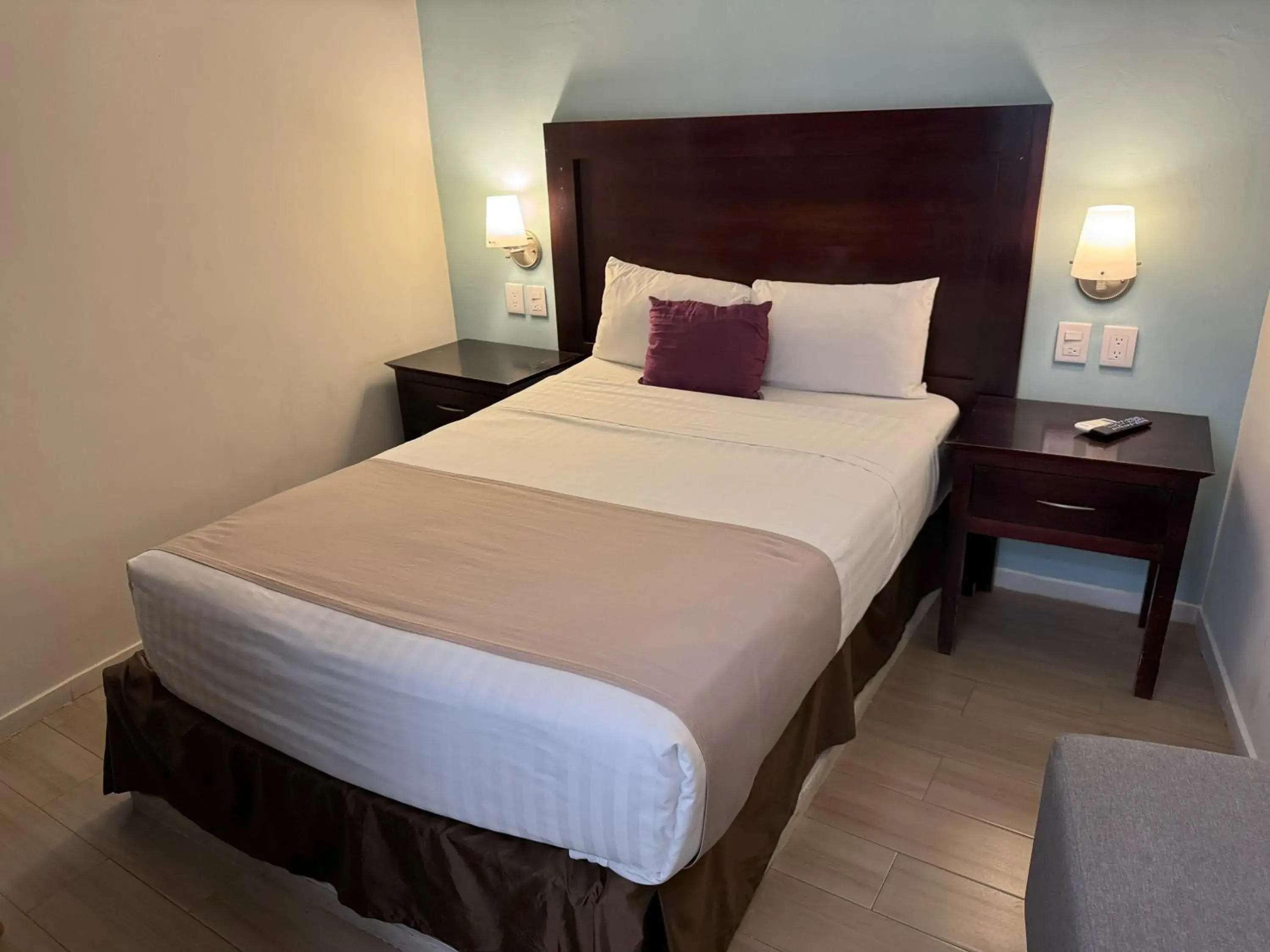 Standard Double Room - single occupancy in Hotel Arribo Standard Double Room - single occupancy in Hotel Arribo