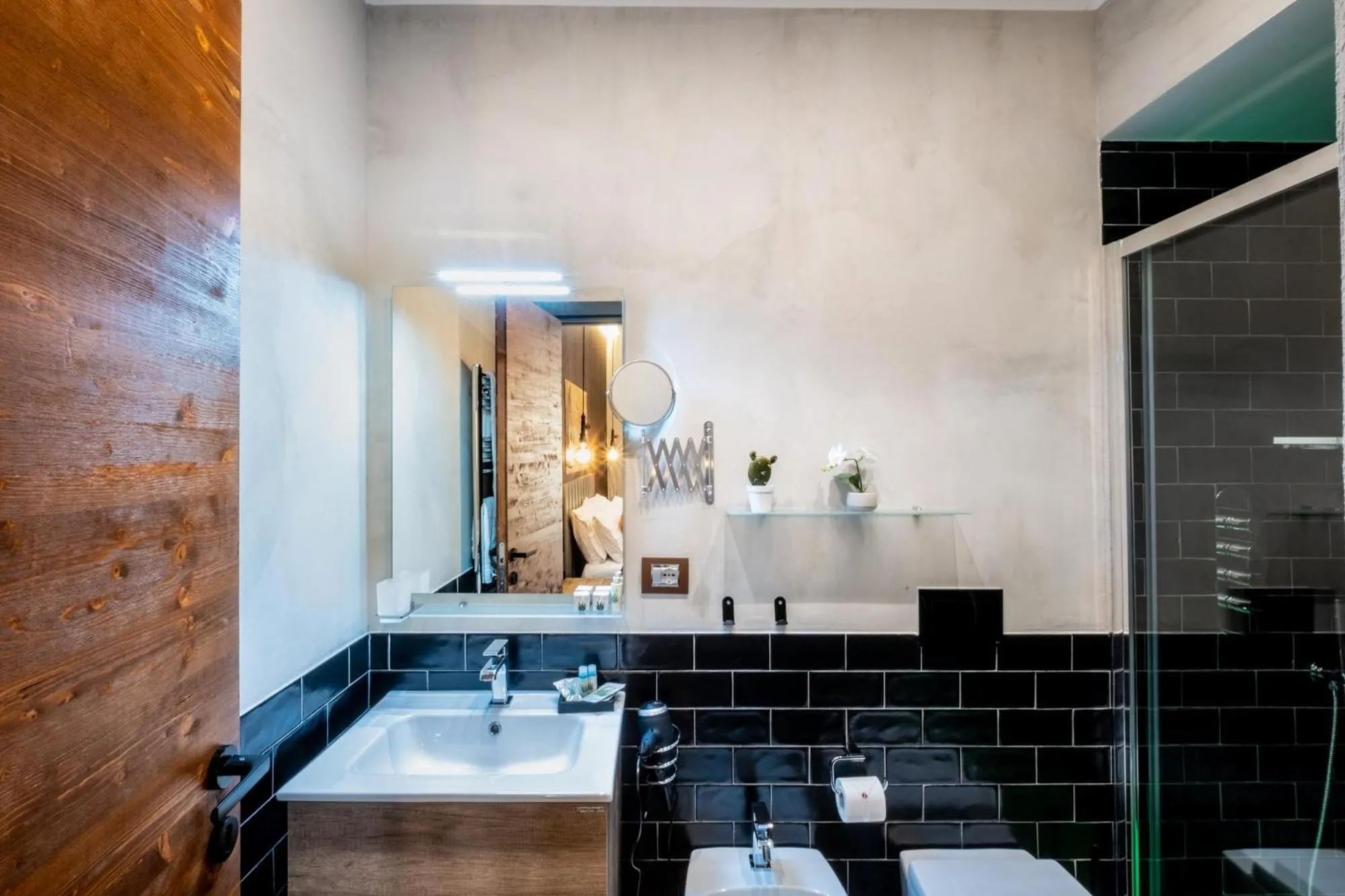 Bathroom in casajammone naples b&b