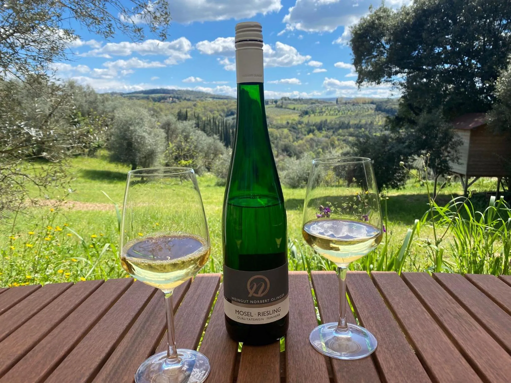 Food and drinks in Weingut-Aparthotel Olinger