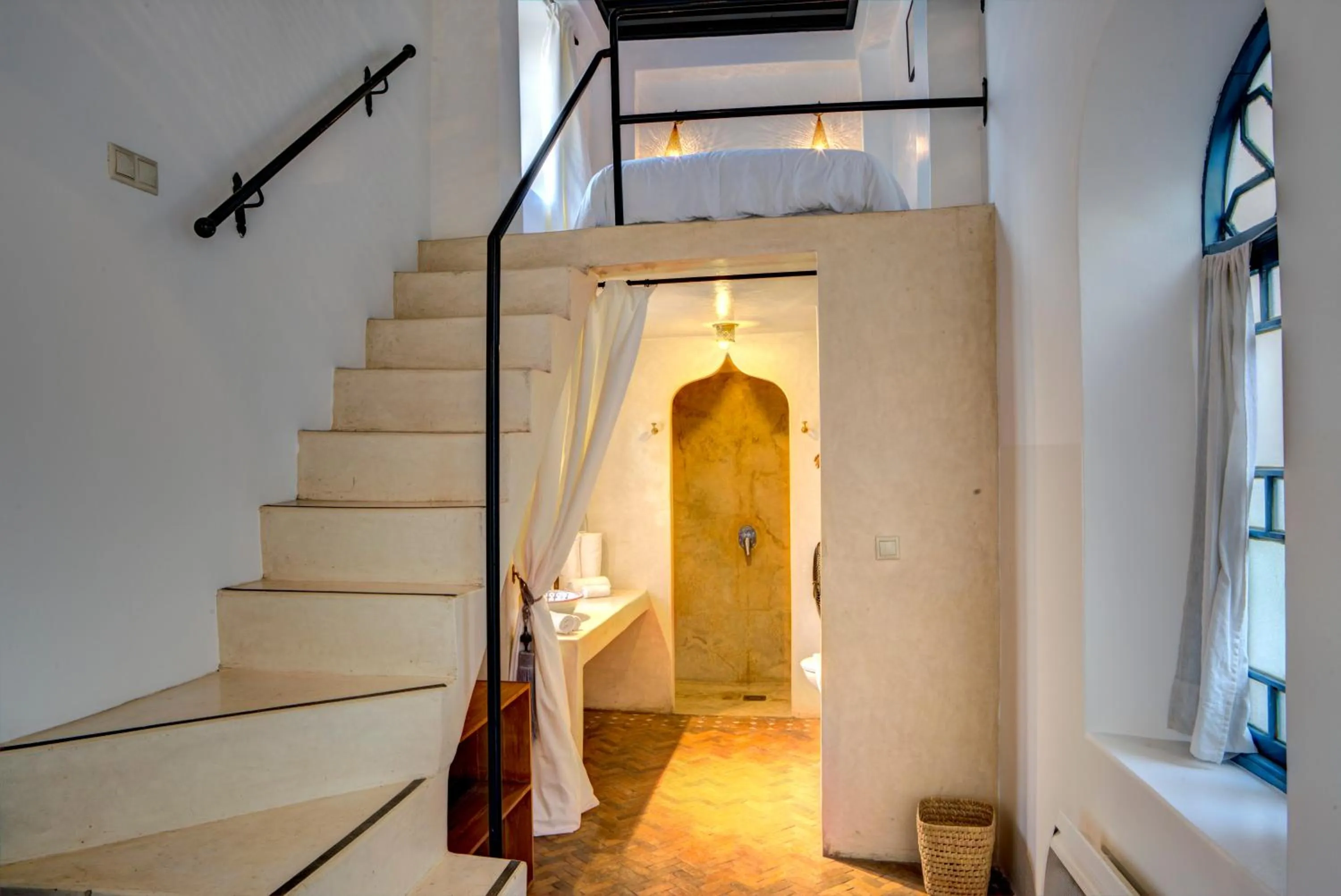 Shower in Riad Amaris