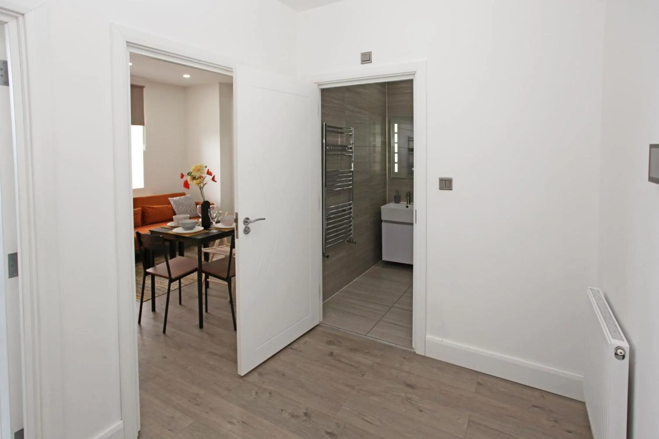 Bathroom in Sapphire House Apartments