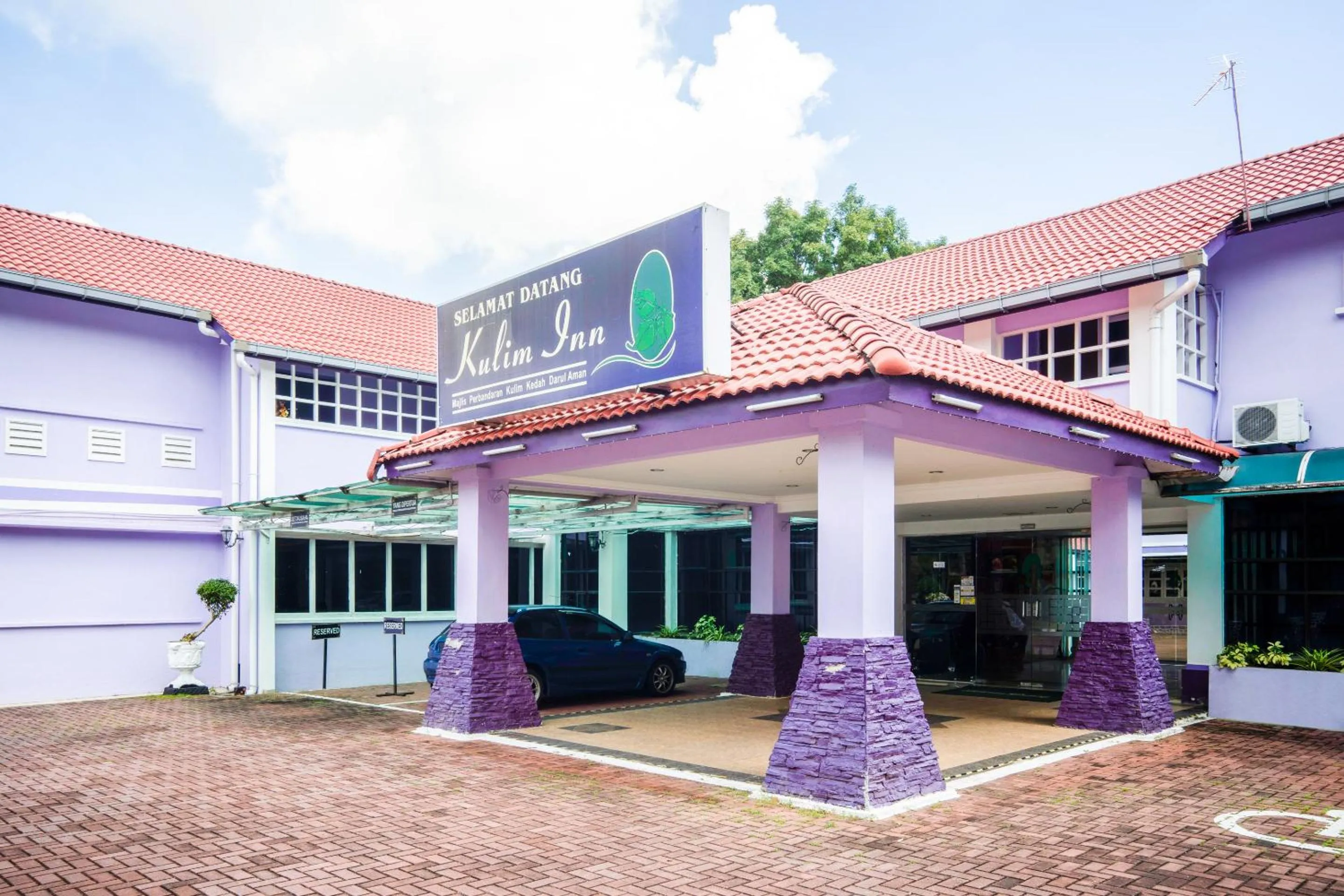 Property building in Hotel O Kulim Inn