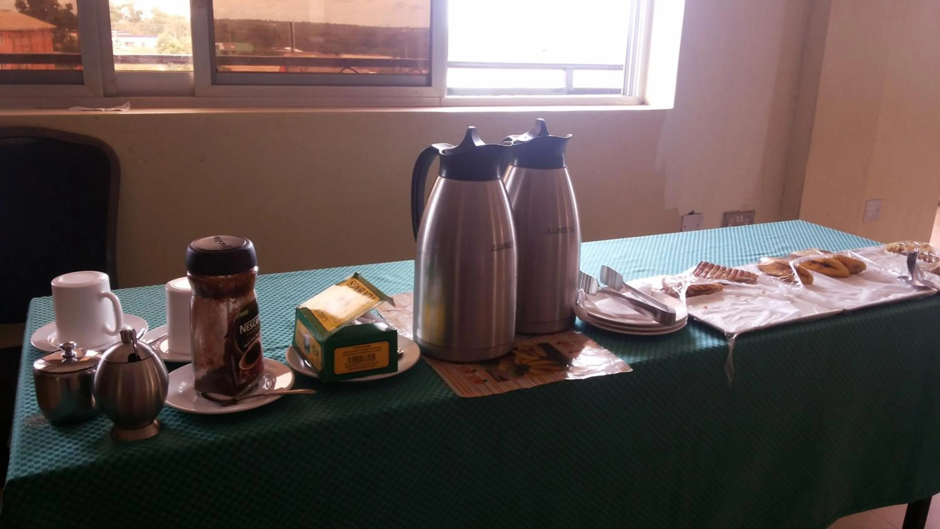 Coffee/tea facilities in Hotel Good News