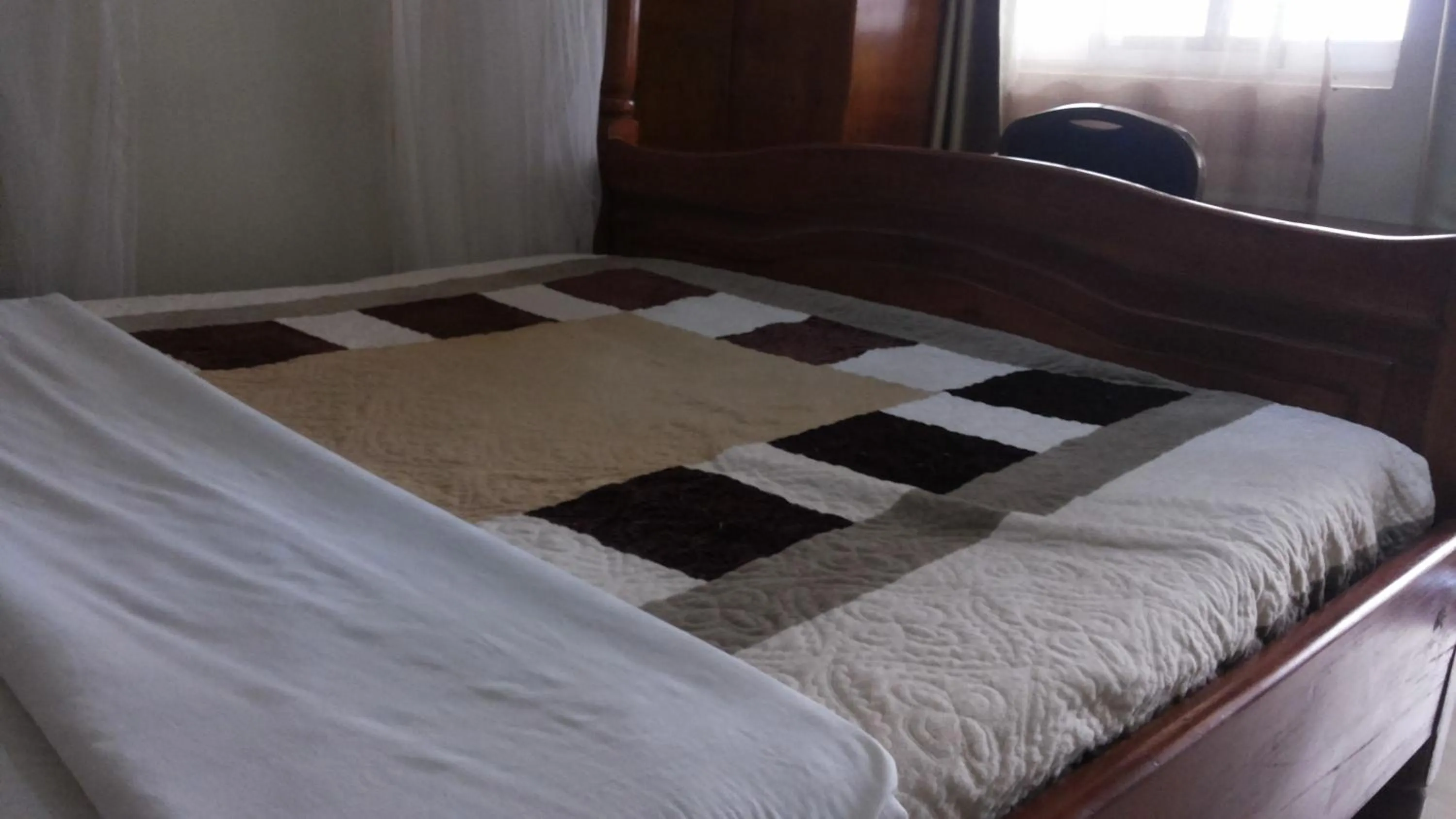 Bedroom in Hotel Good News