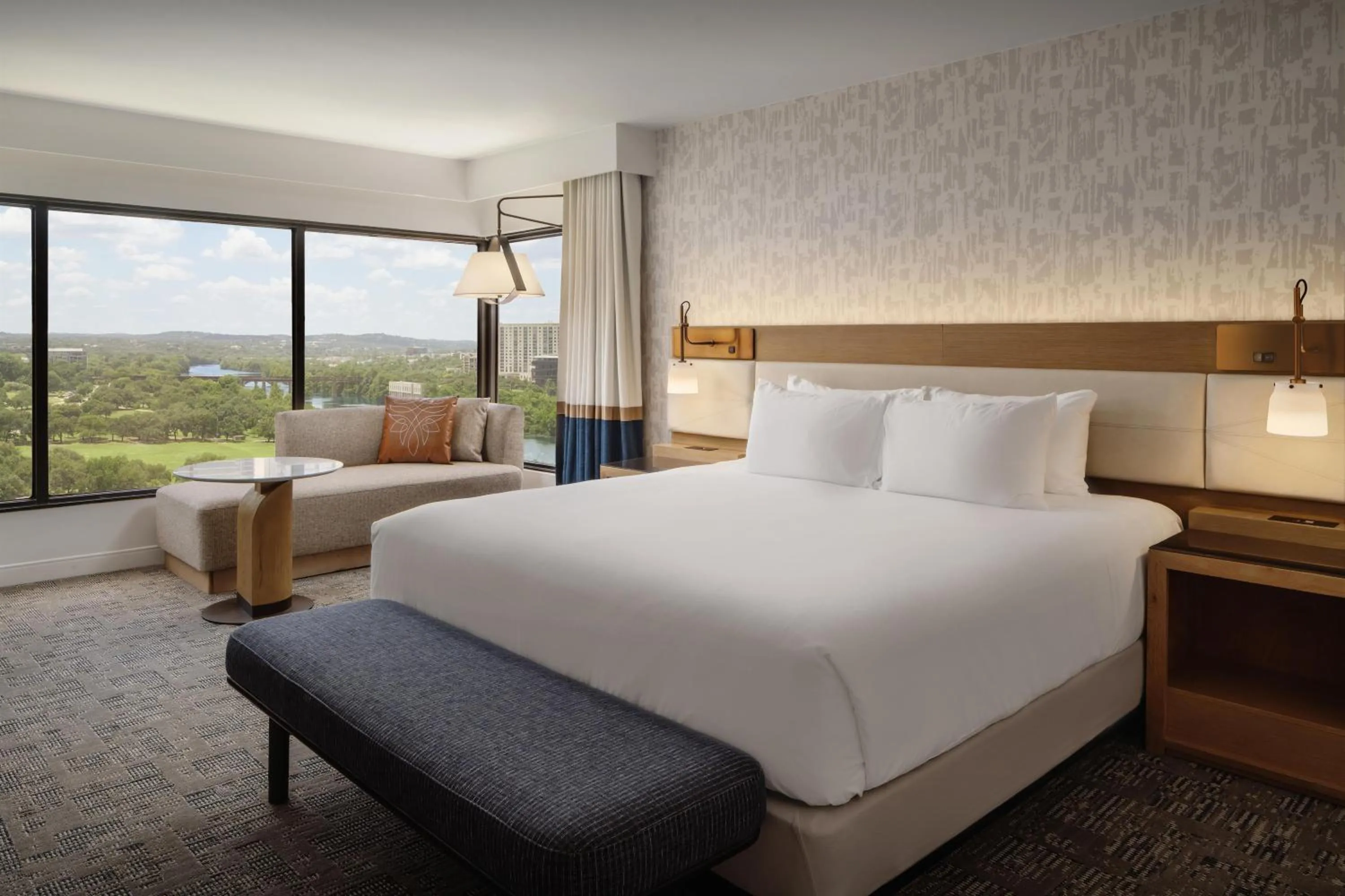 Bedroom, Bed in Hyatt Regency Austin