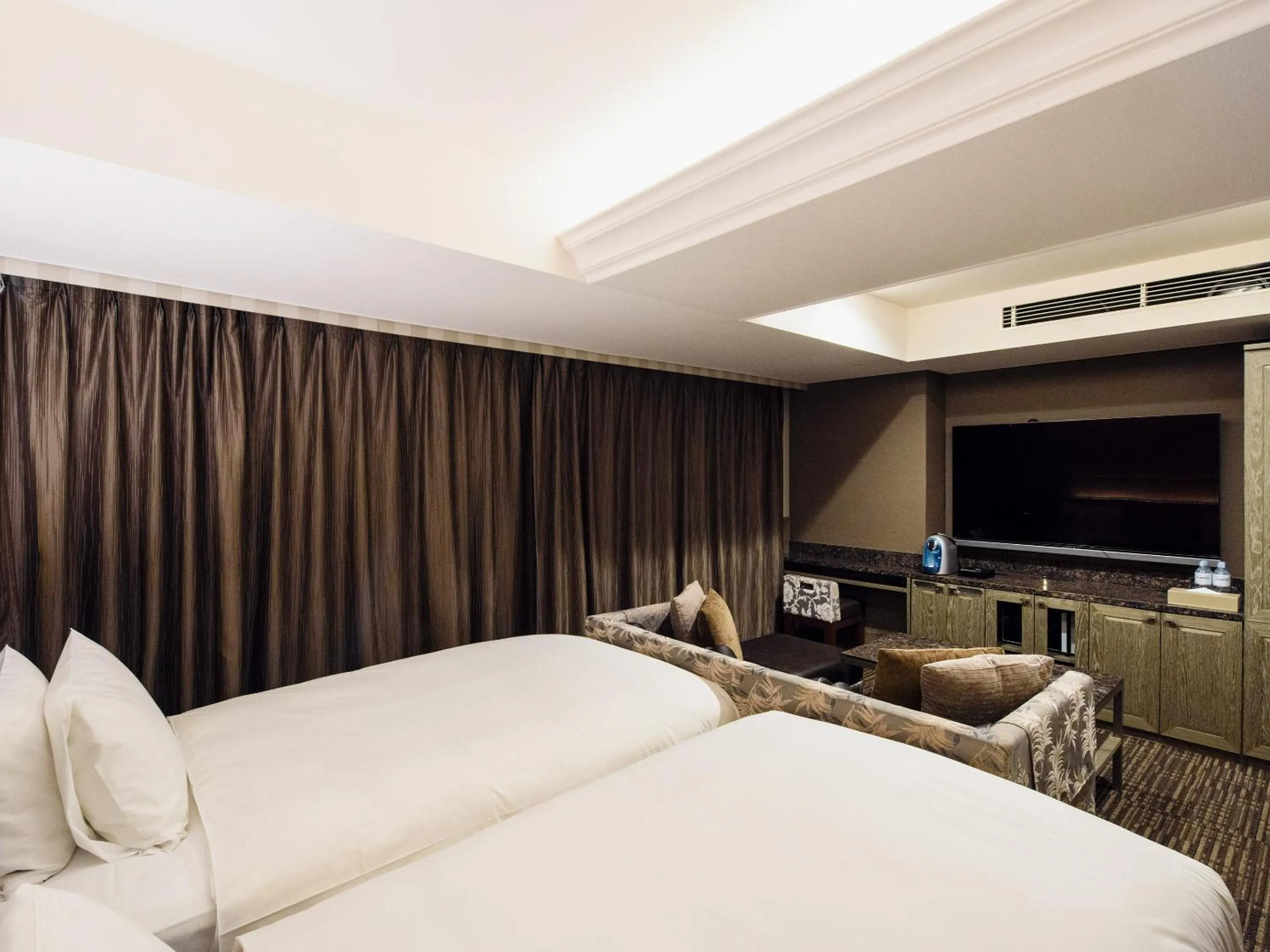 Bed in Meguroholic Hotel