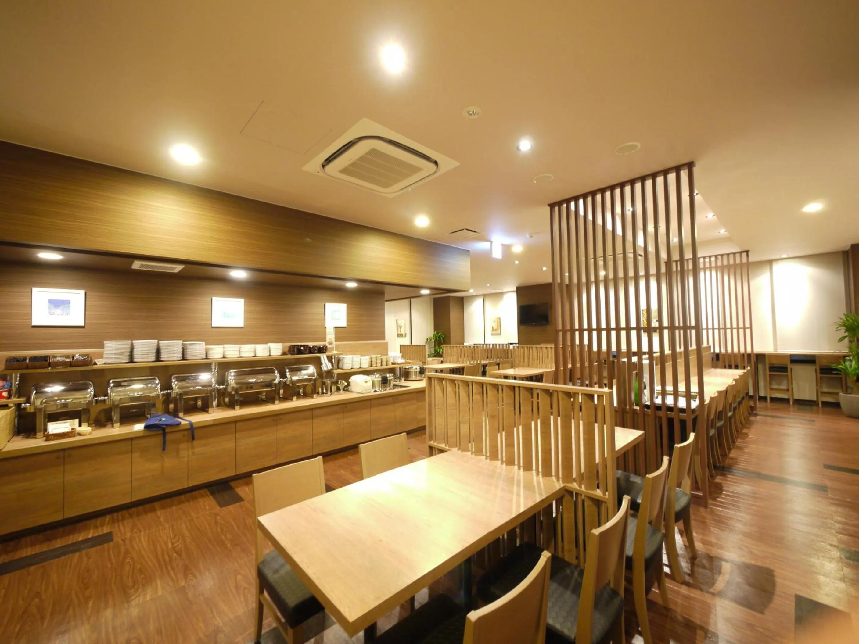 Restaurant/places to eat in Hotel Route-Inn Sendai Taiwa Inter