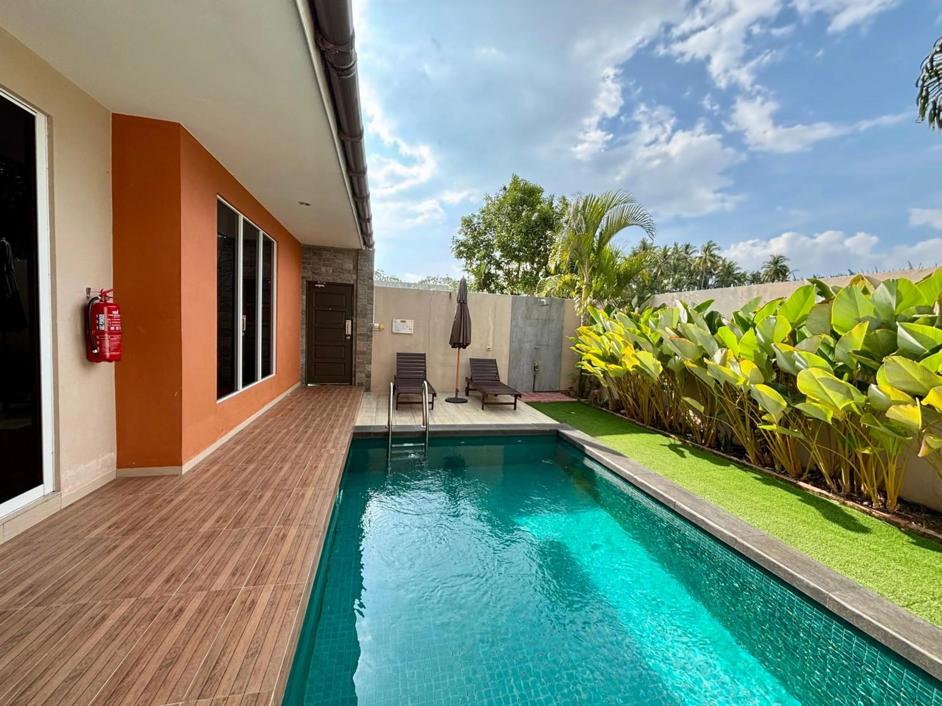 Swimming pool in The Paddy Field - Private Pool Villas