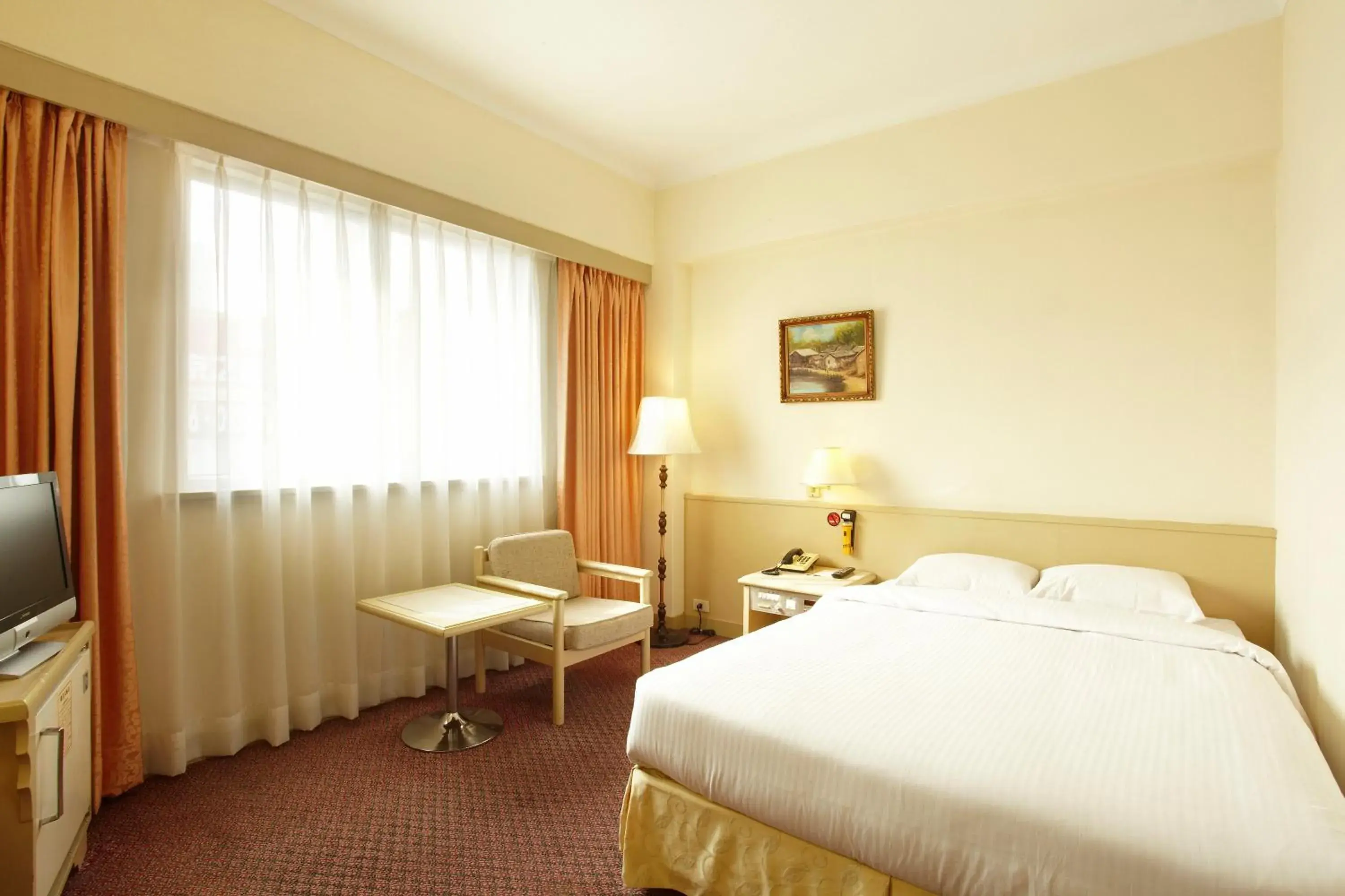 Standard Double Room in Emperor Hotel Standard Double Room in Emperor Hotel