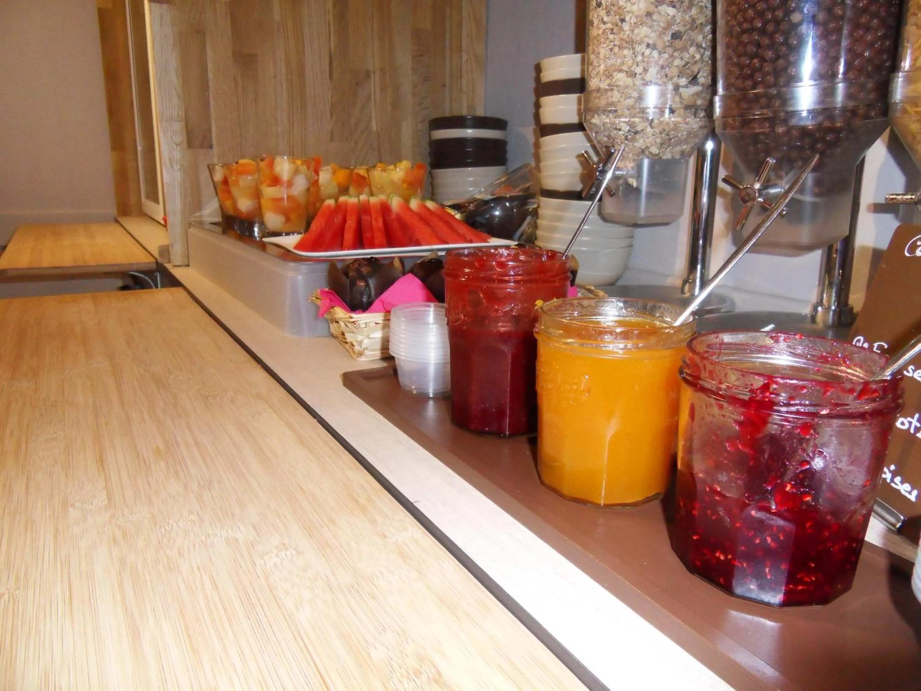Buffet breakfast in Logis Hôtel Restaurant Les Aubuns