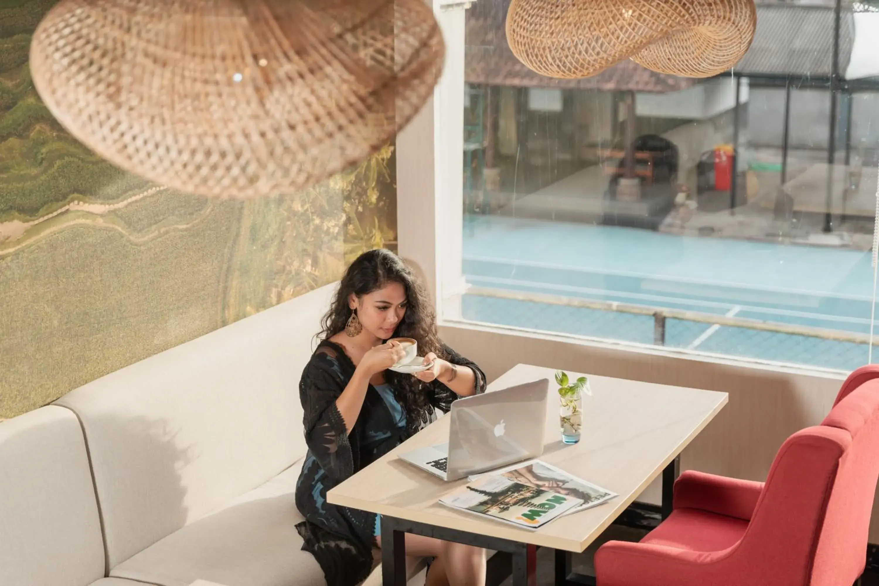 Restaurant/places to eat in Four Star by Trans Hotel Restaurant/places to eat in Four Star by Trans Hotel