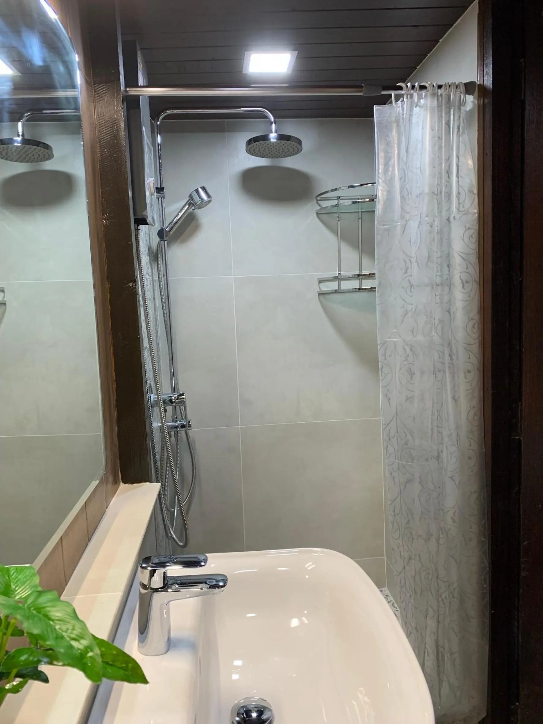 Ayothaya Riverside House