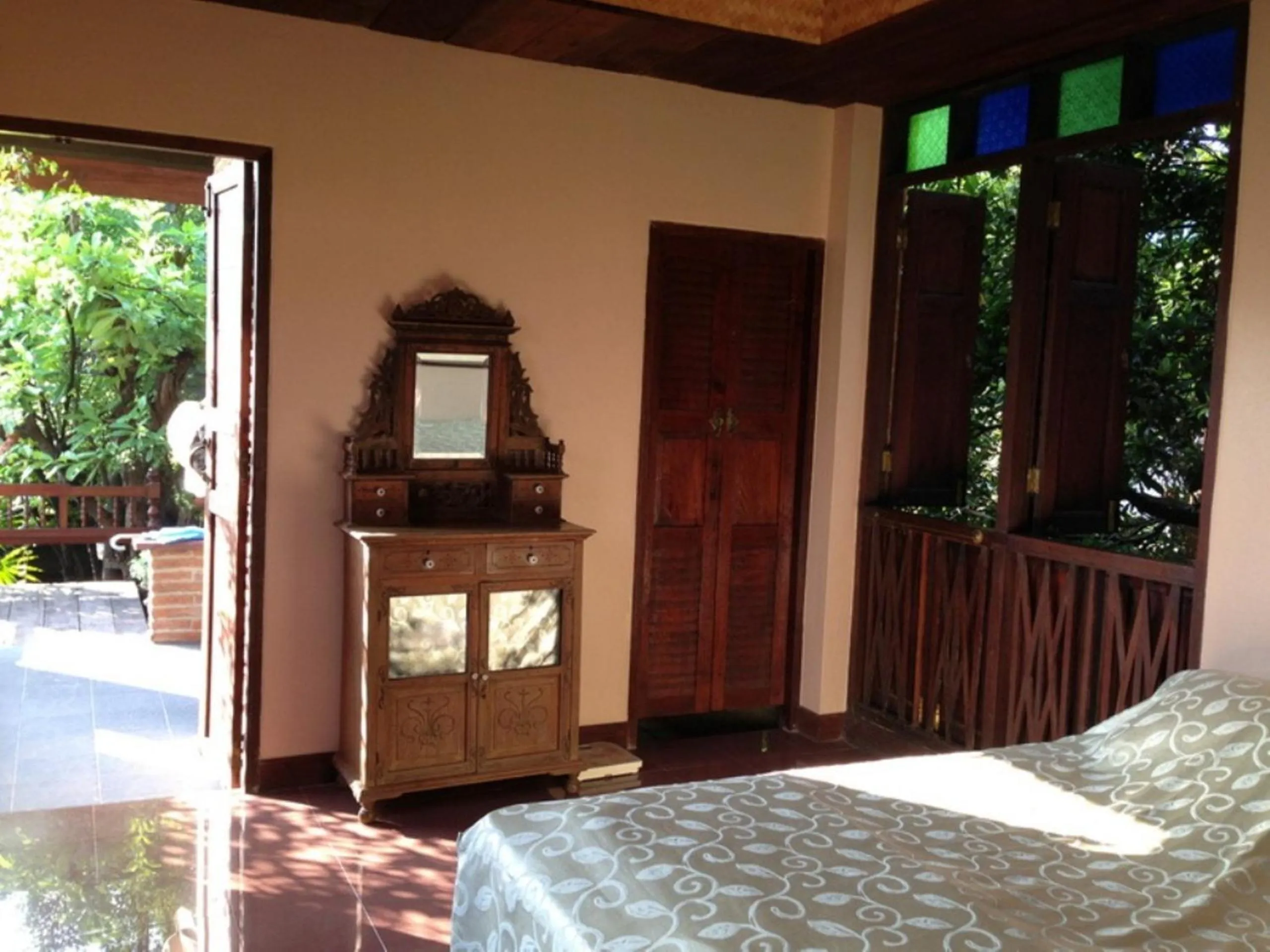 Bed in Ayothaya Riverside House