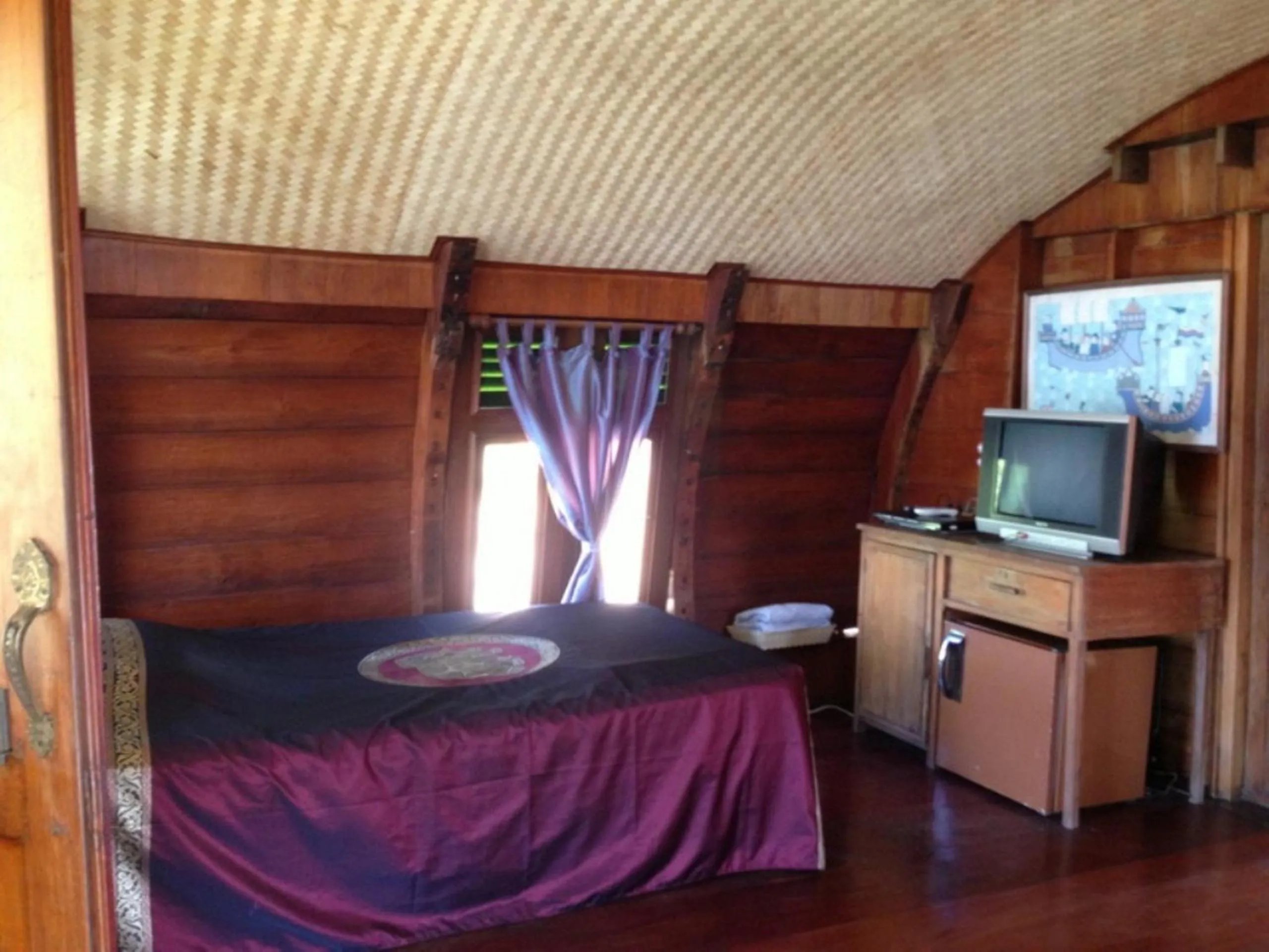 Bed in Ayothaya Riverside House