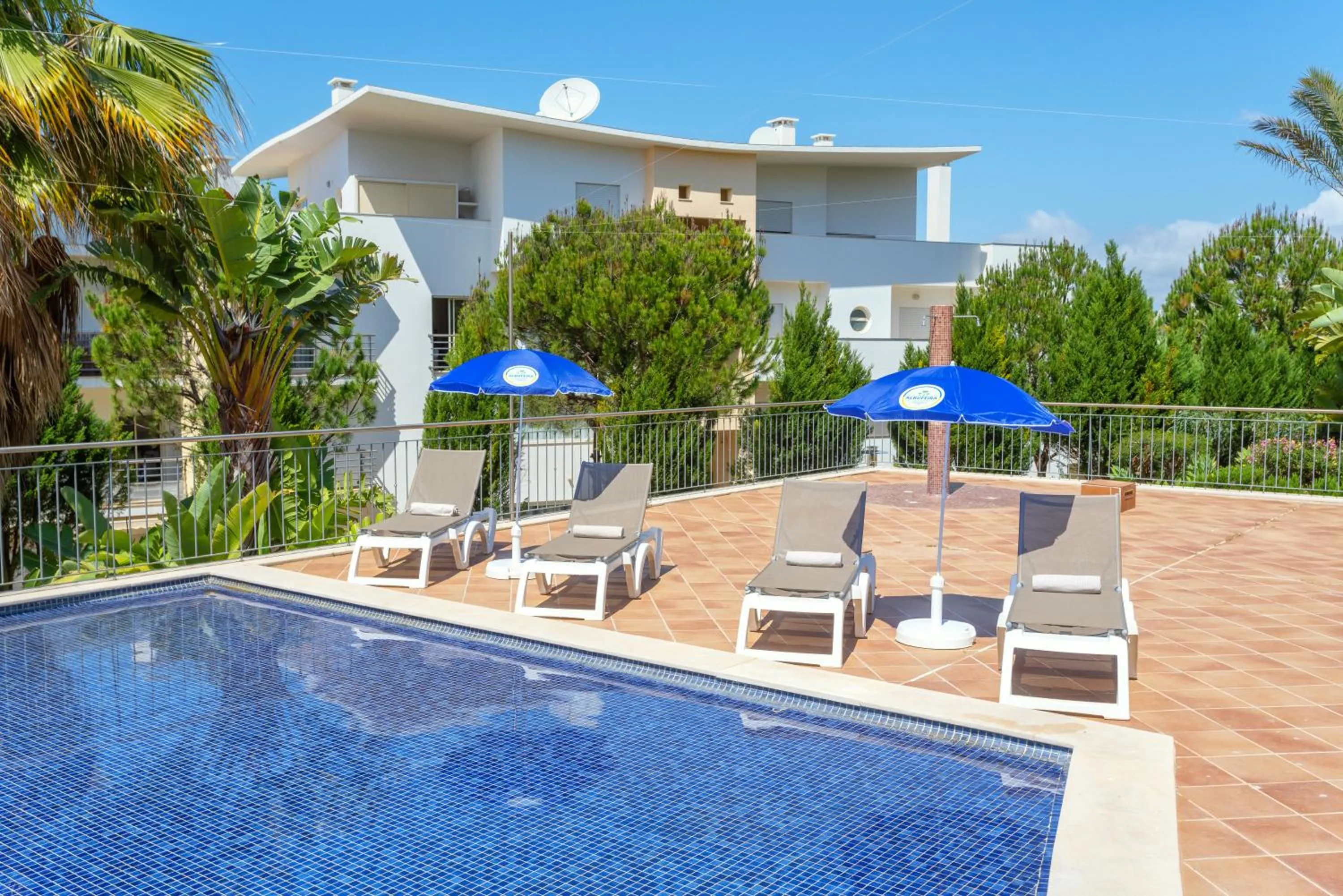 Property building in BnB Homes Ocean view Apartment with 3 spacious Terraces, 2 Swimming pools & Tennis court