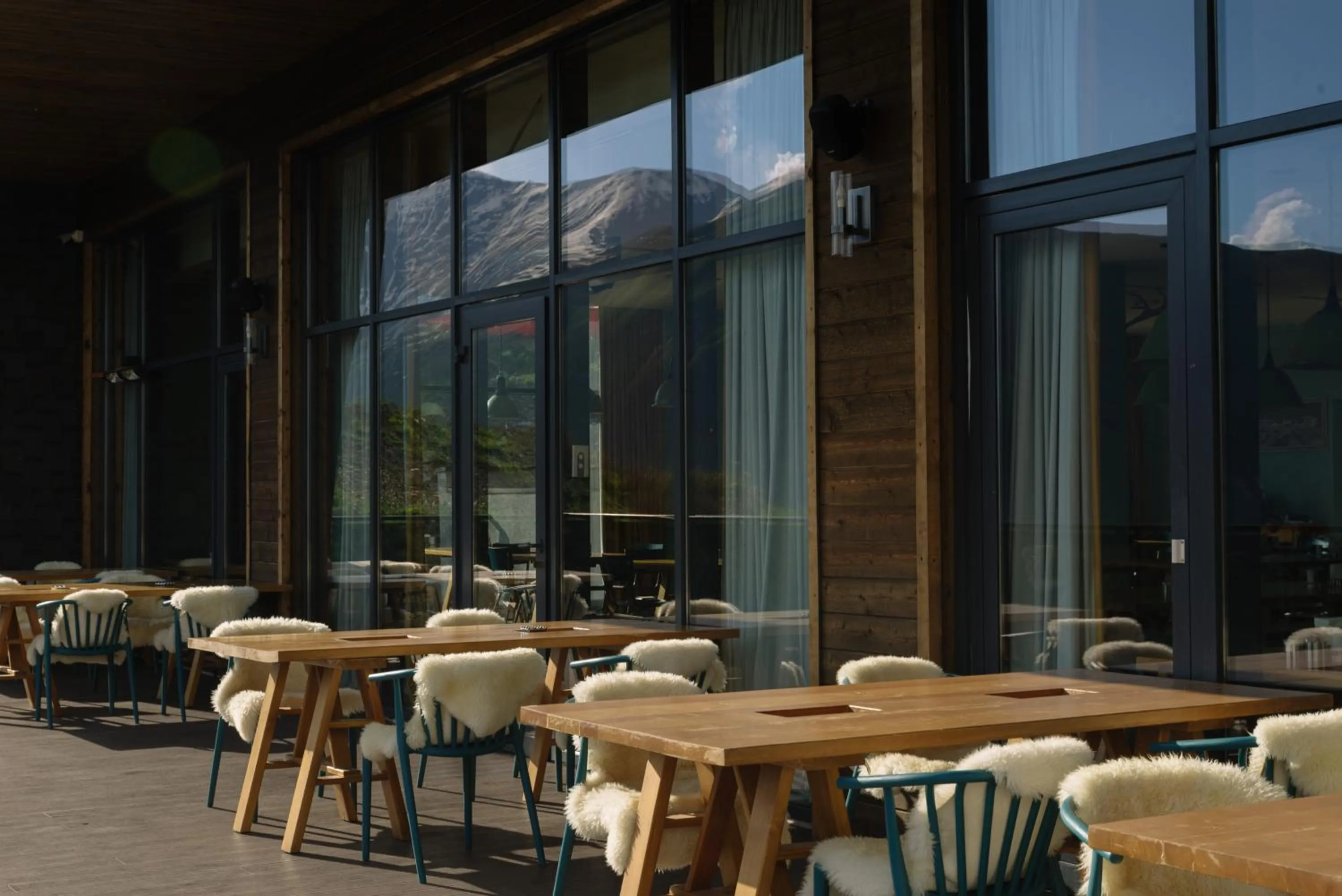 Restaurant/places to eat in Gudauri Lodge