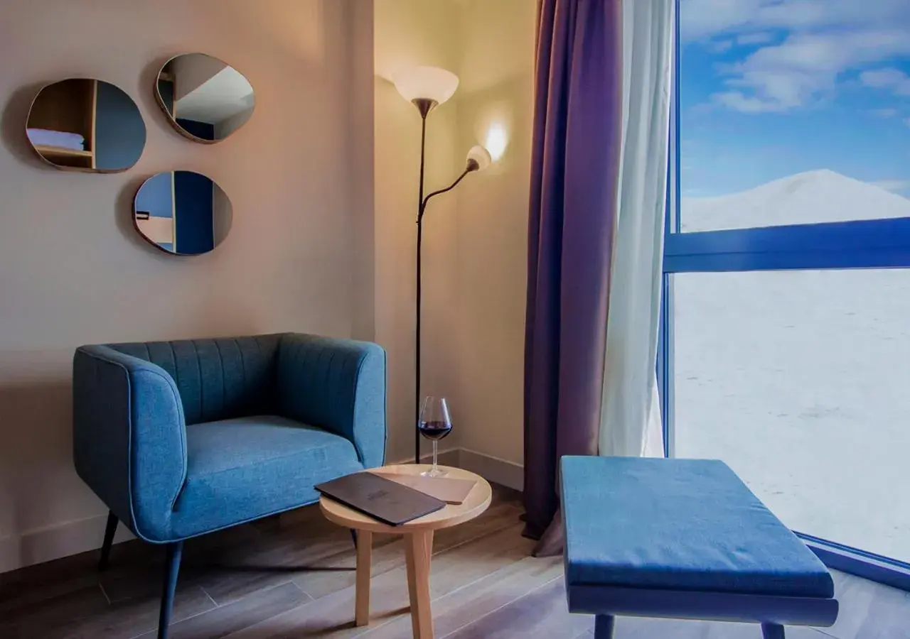 Twin Room with Mountain View in Gudauri Lodge Twin Room with Mountain View in Gudauri Lodge