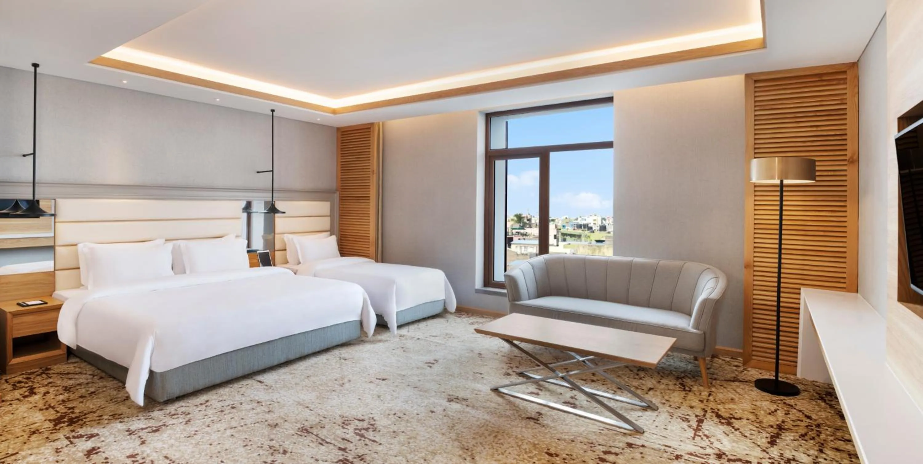 Photo of the whole room, Bed in The Residency Towers Puducherry