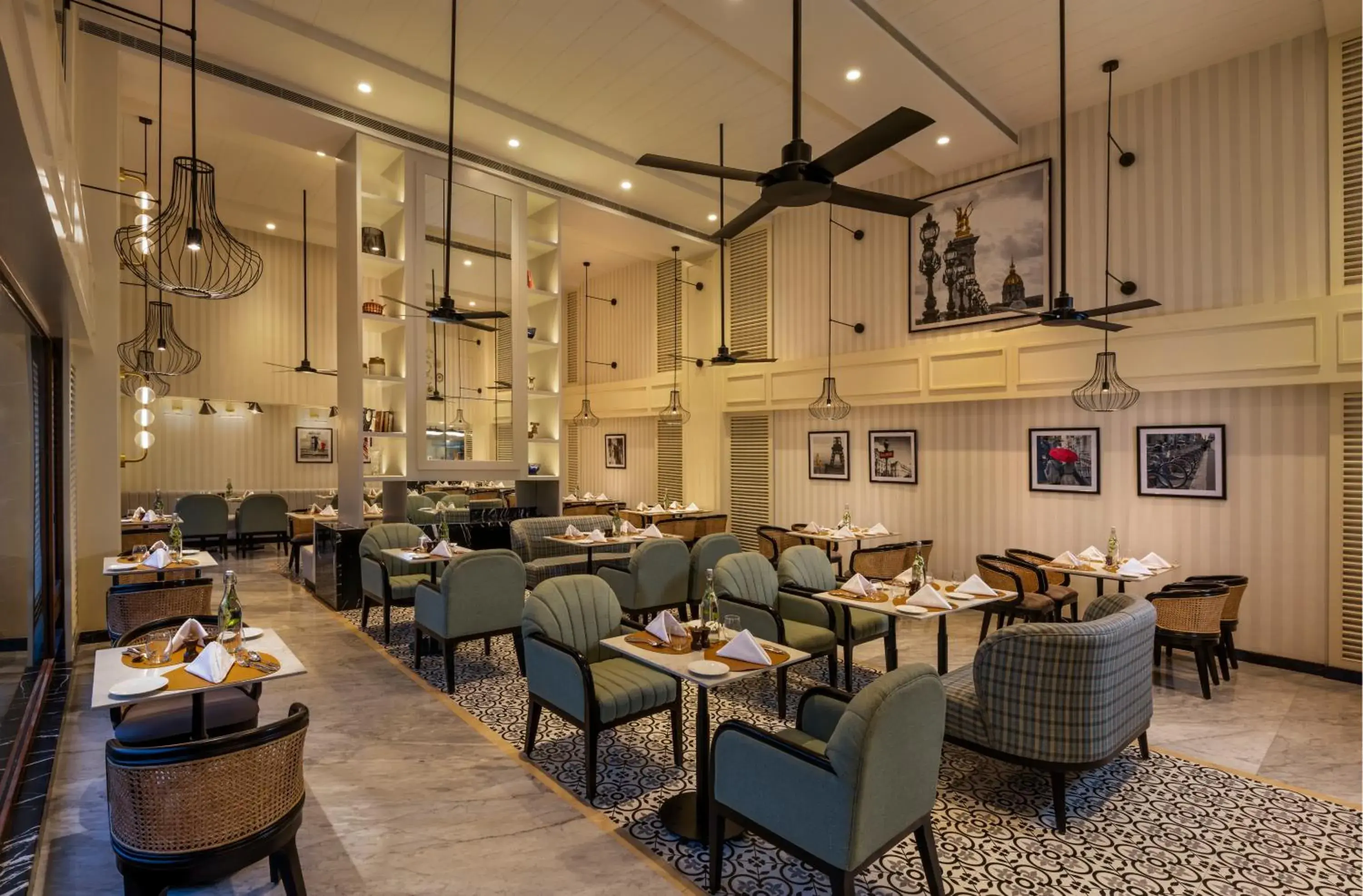 Restaurant/places to eat in The Residency Towers Puducherry Restaurant/places to eat in The Residency Towers Puducherry