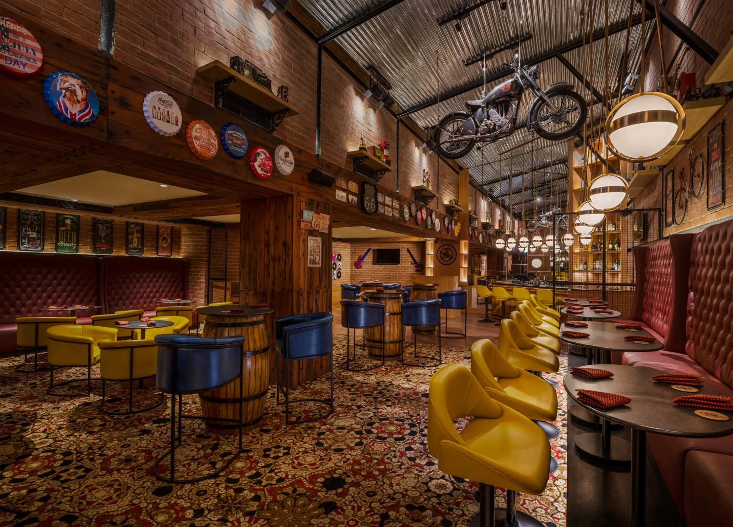 Restaurant/places to eat in The Residency Towers Puducherry