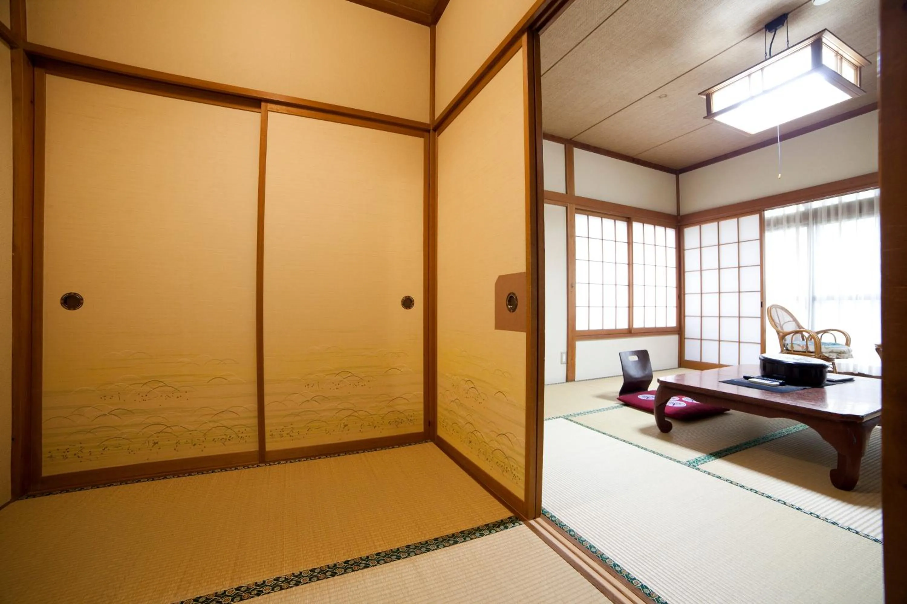 Photo of the whole room, Bed in Hinodeya