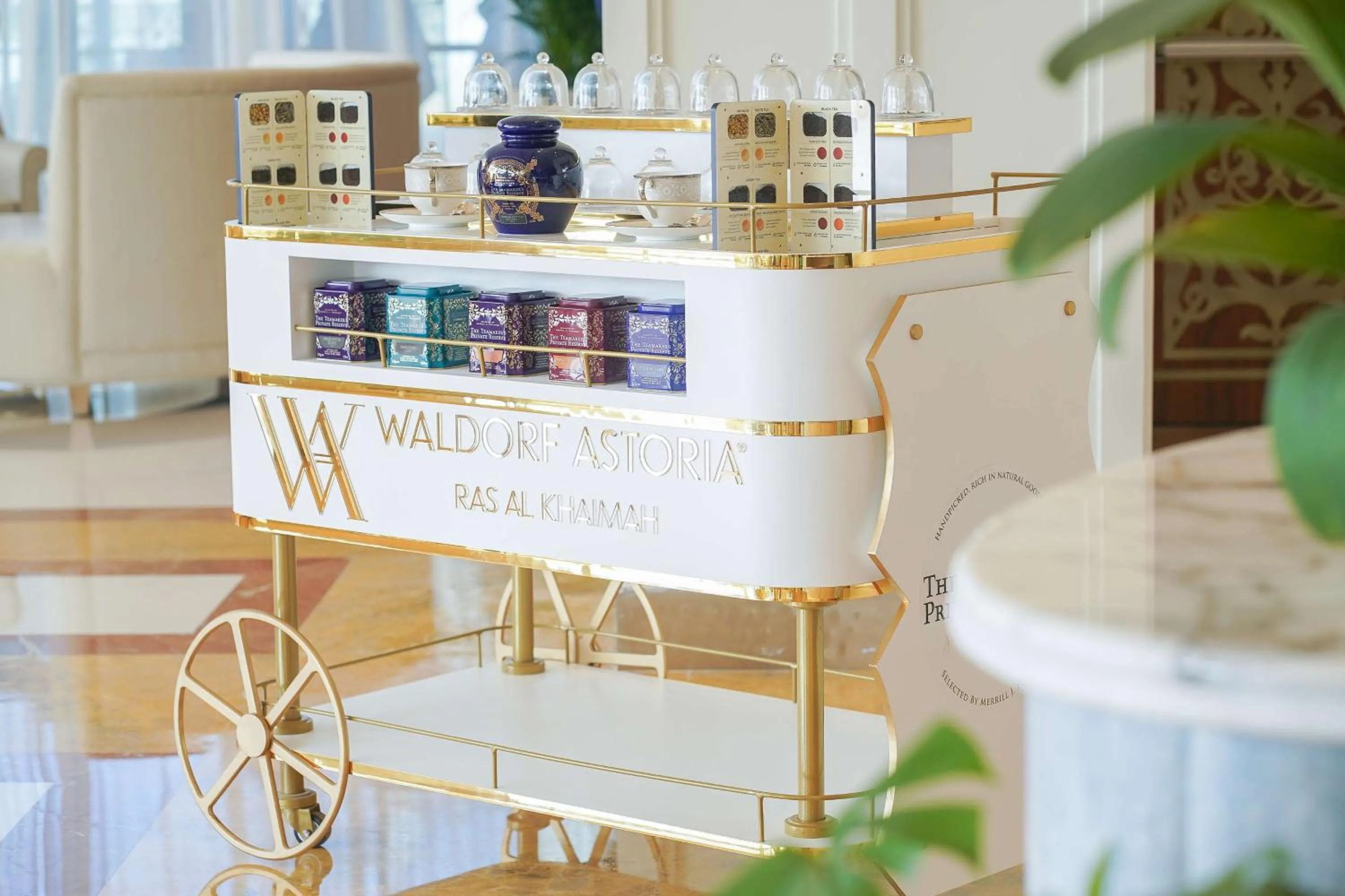 Restaurant/places to eat in Waldorf Astoria Ras Al Khaimah