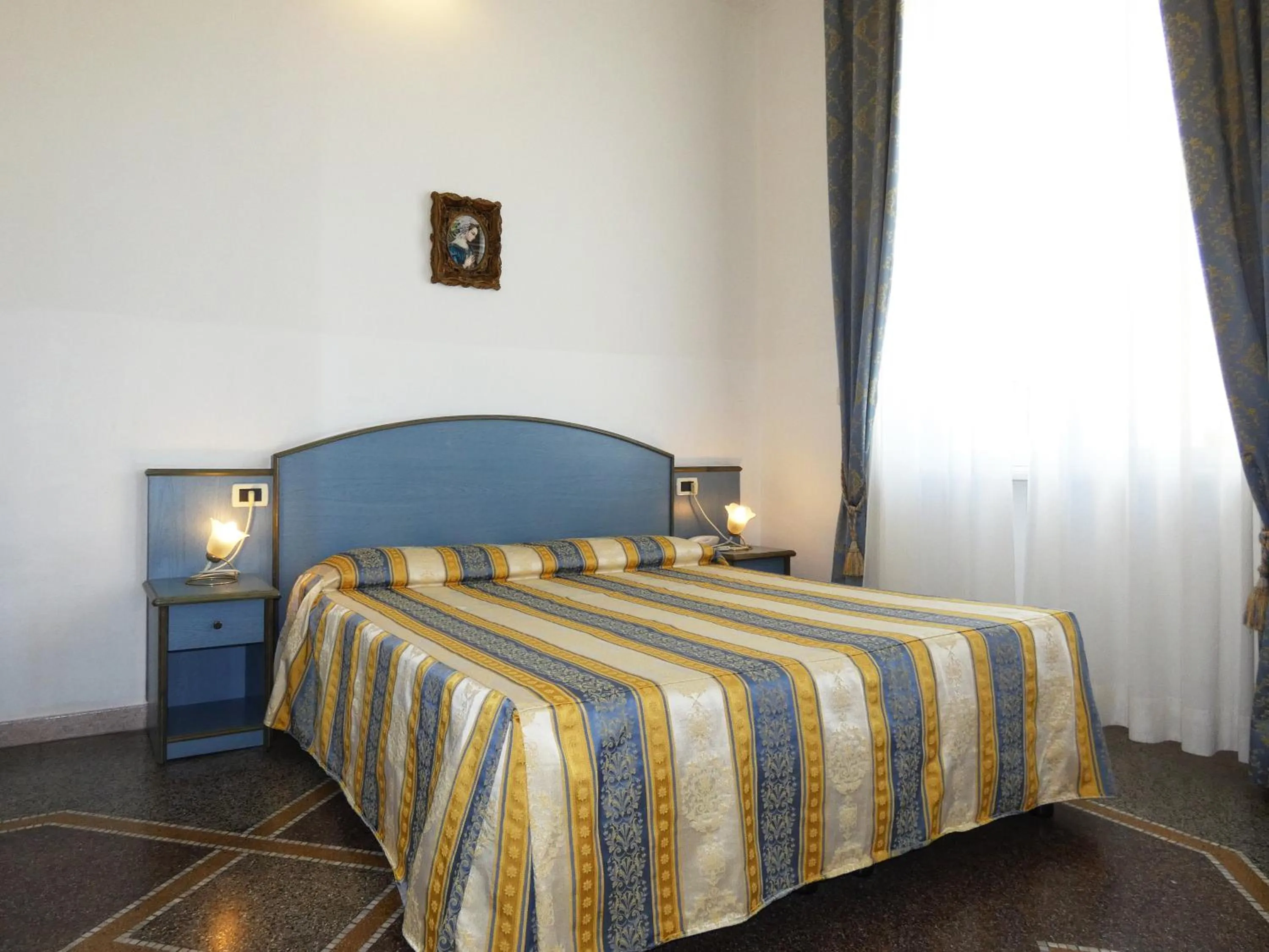 Bed in Hotel Villa Centa