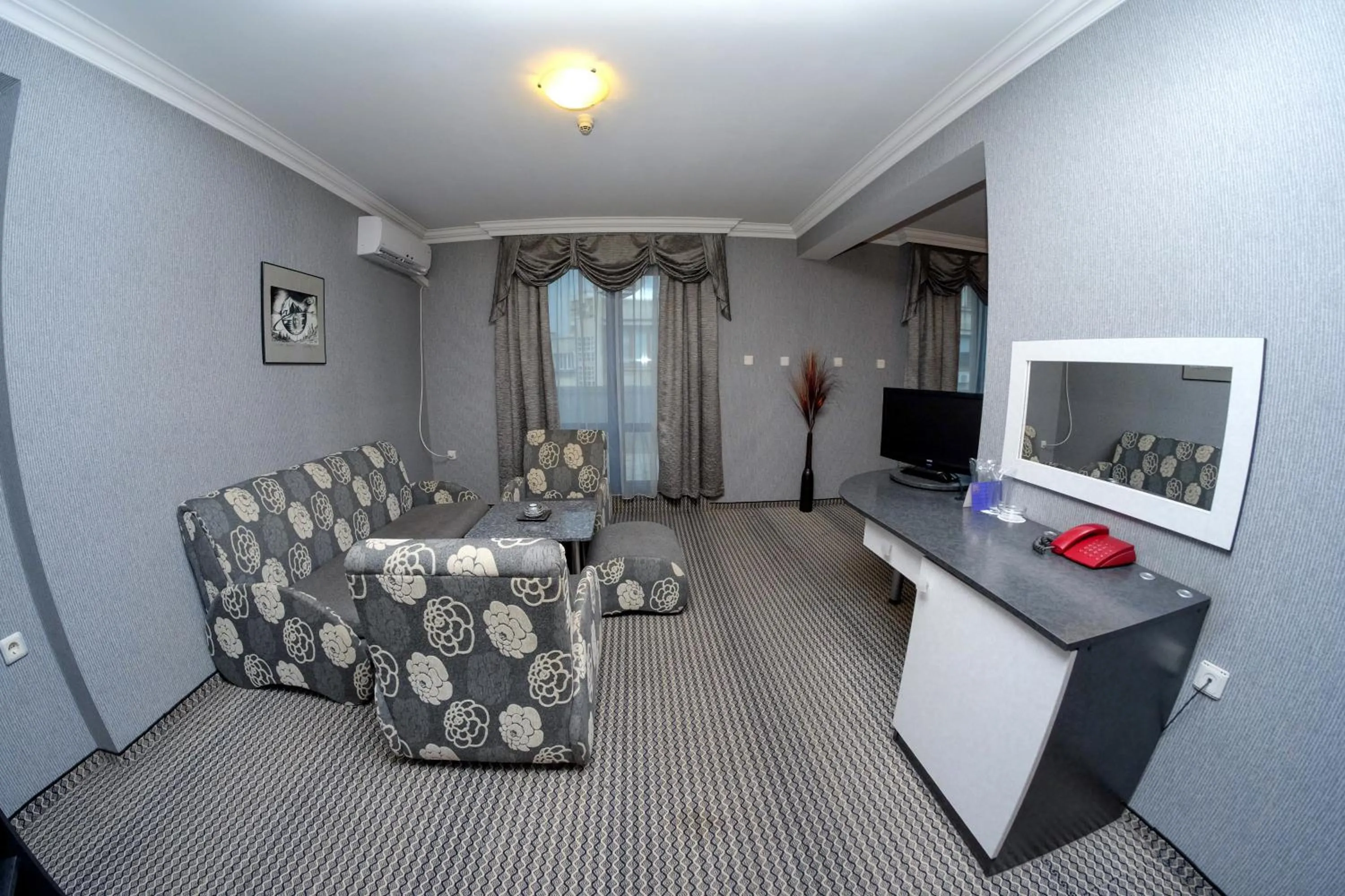 Seating area in Haskovo Hotel