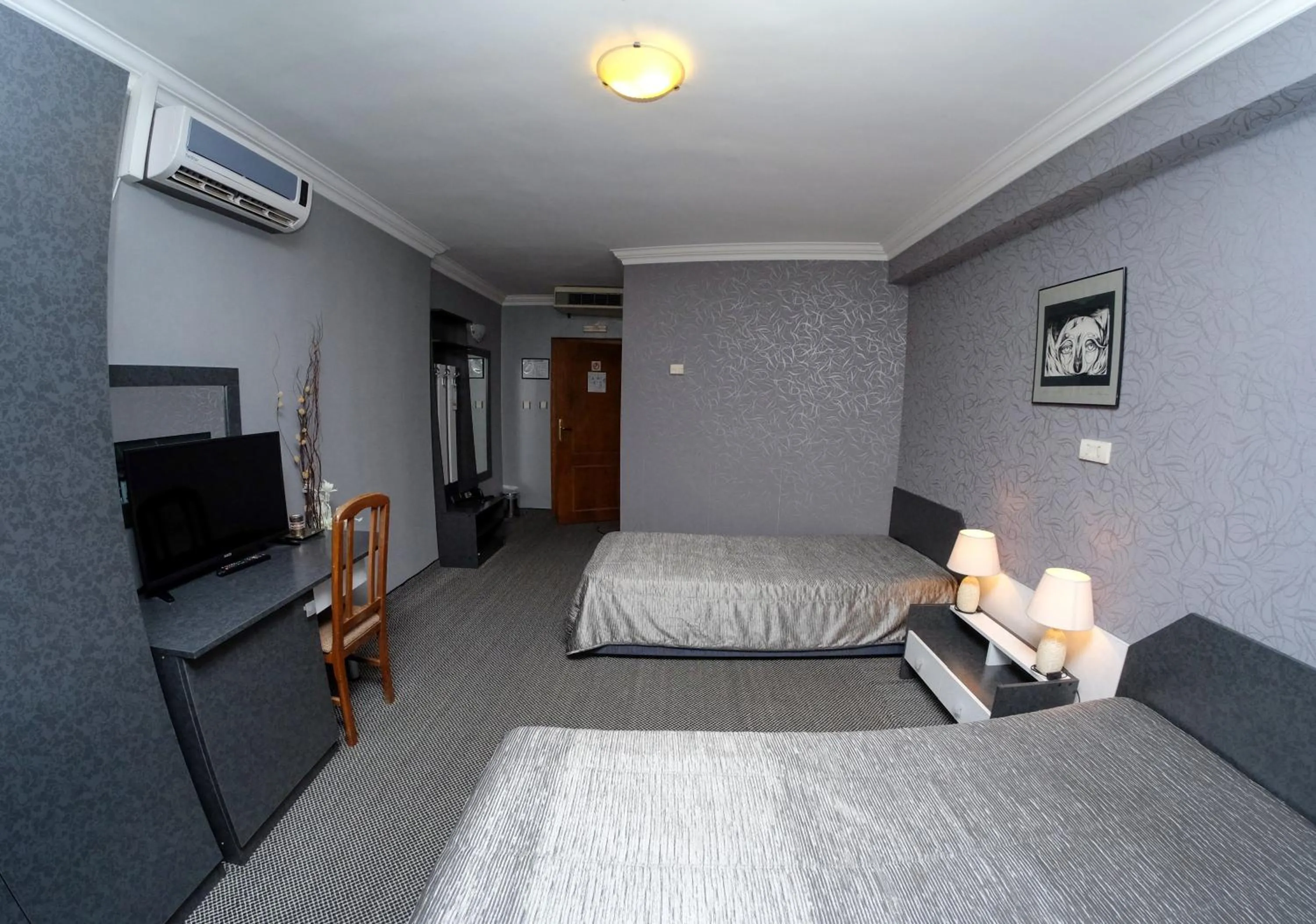 Photo of the whole room, Bed in Haskovo Hotel