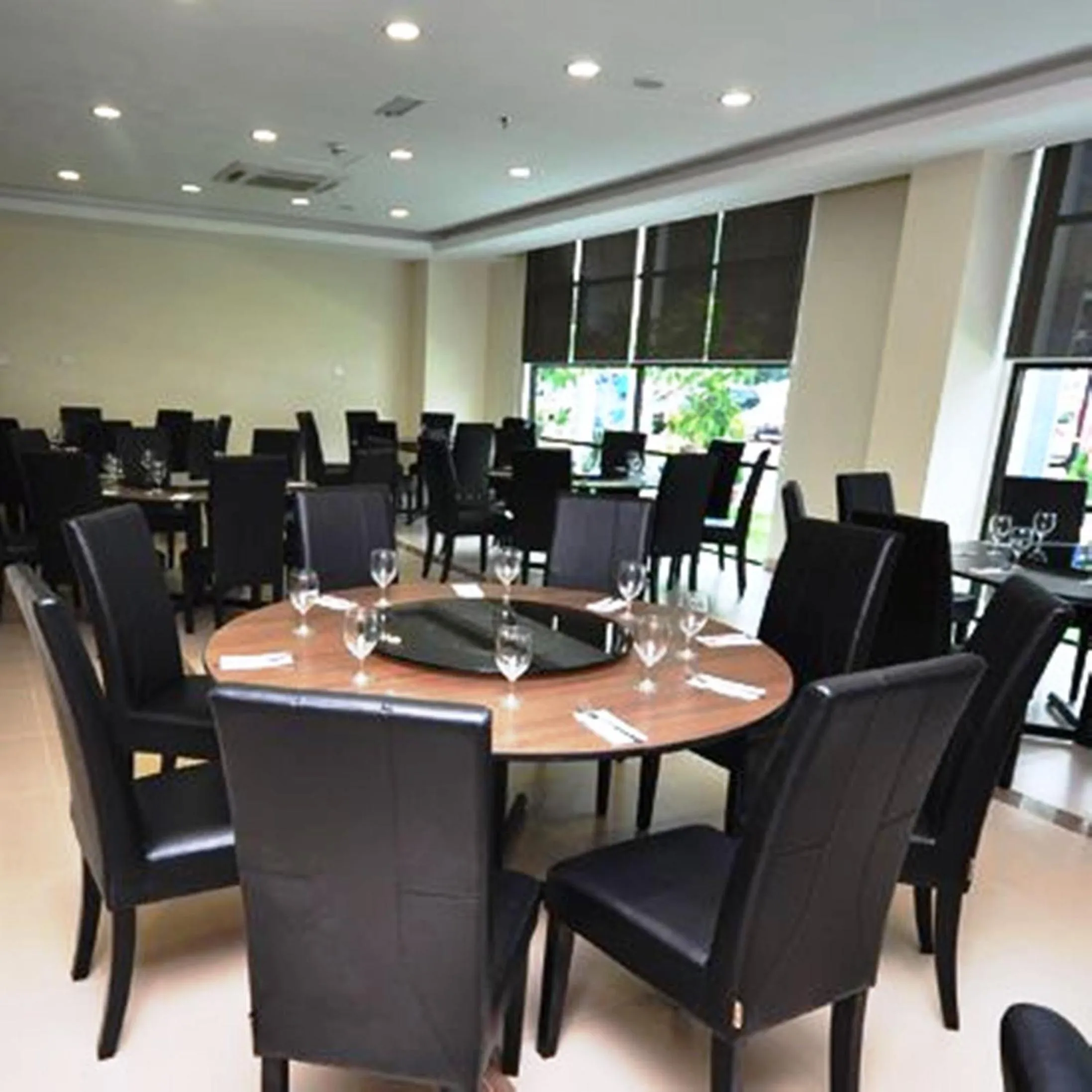 Restaurant/places to eat in Puteri Bay Hotel