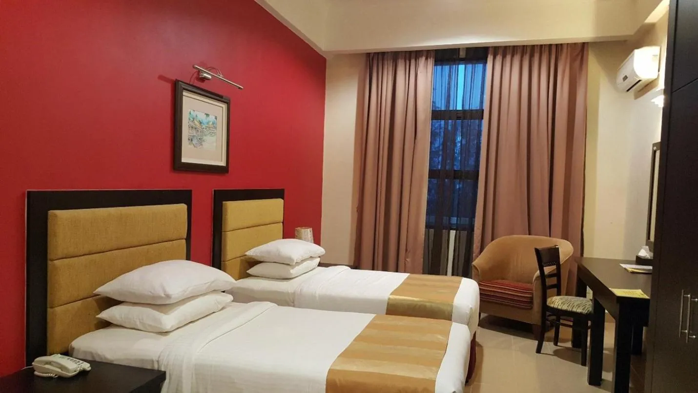 Bedroom, Bed in Puteri Bay Hotel