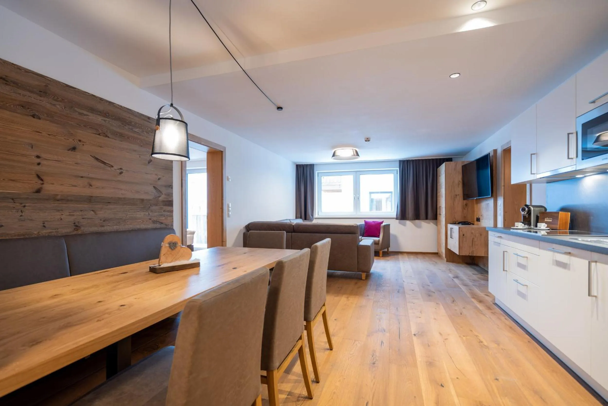 Dining area in Suites Nauders by mein Almhof Superior