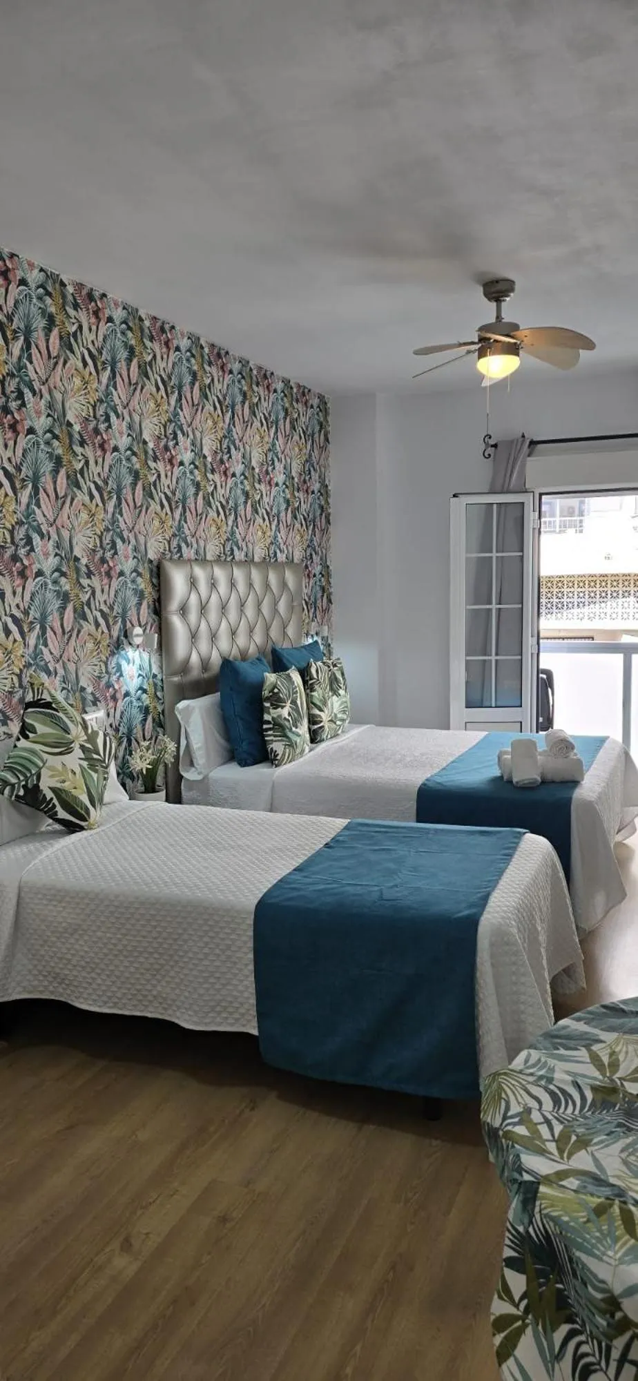 Bed in Candisol Cozy Inns