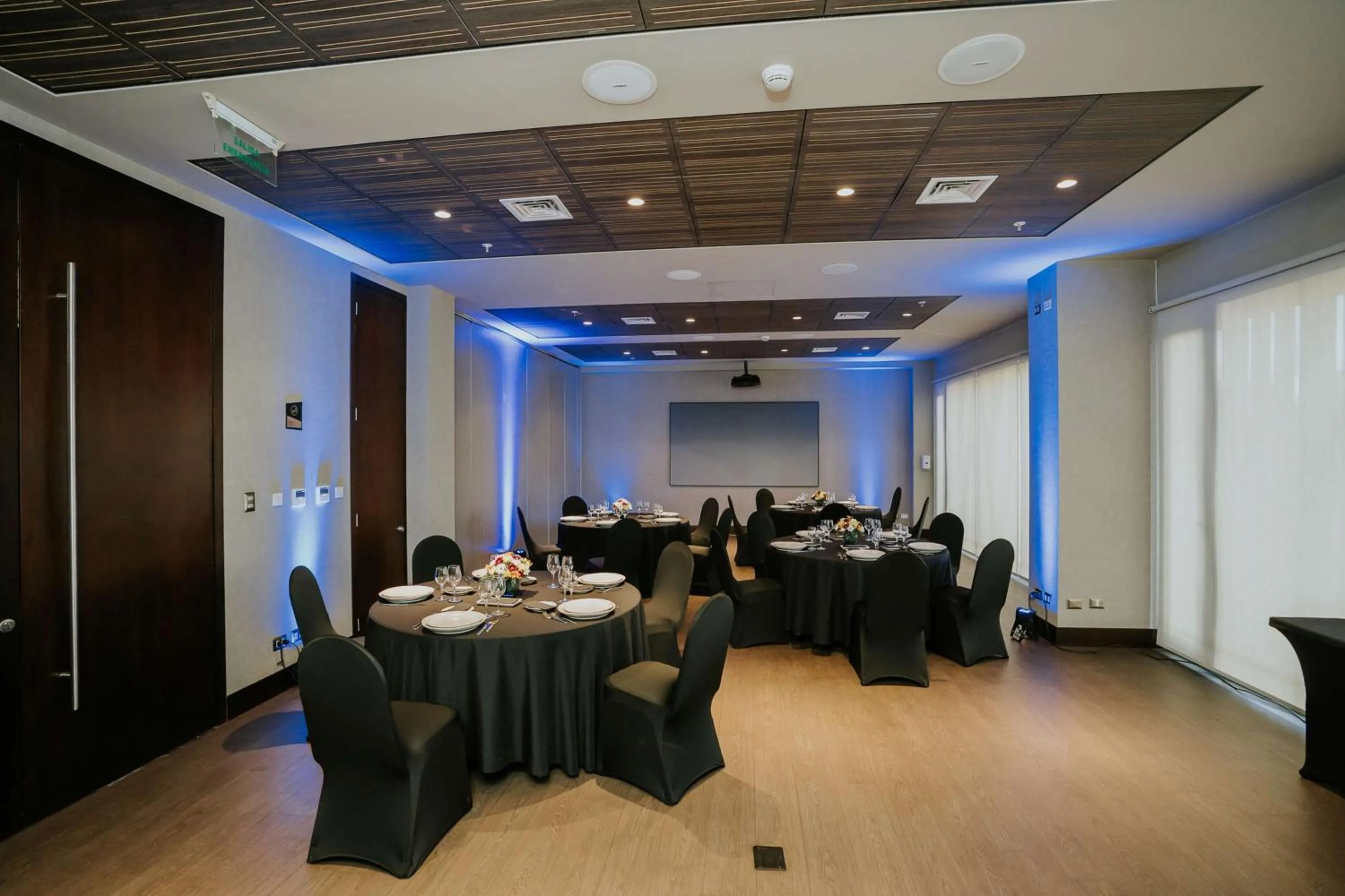 Meeting/conference room in Best Western Ferrat