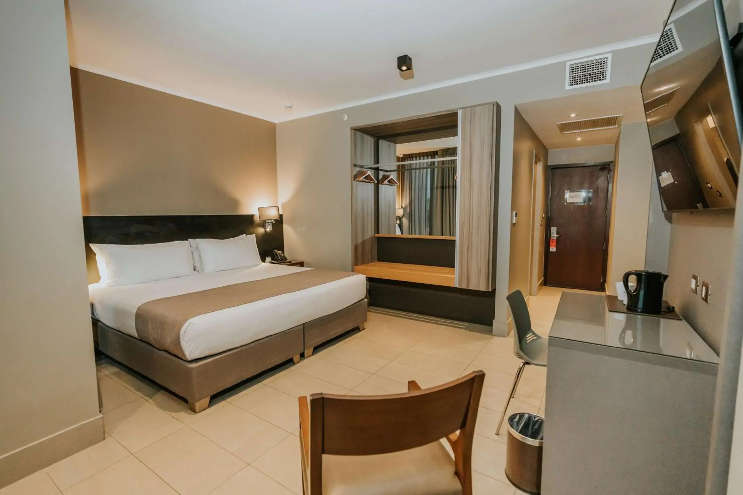 Superior King Room in Best Western Ferrat Superior King Room in Best Western Ferrat