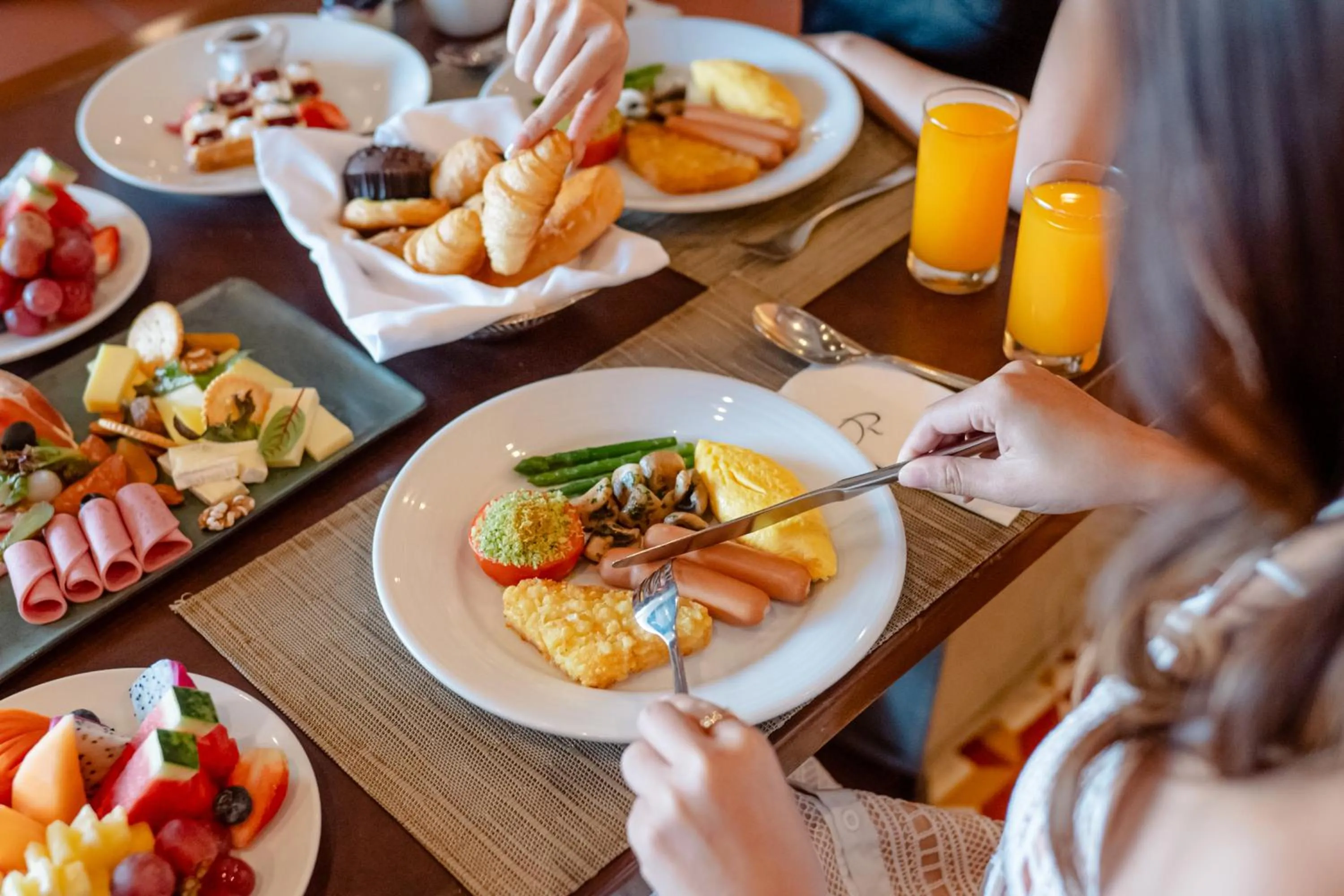 Breakfast in Rembrandt Residences Bangkok