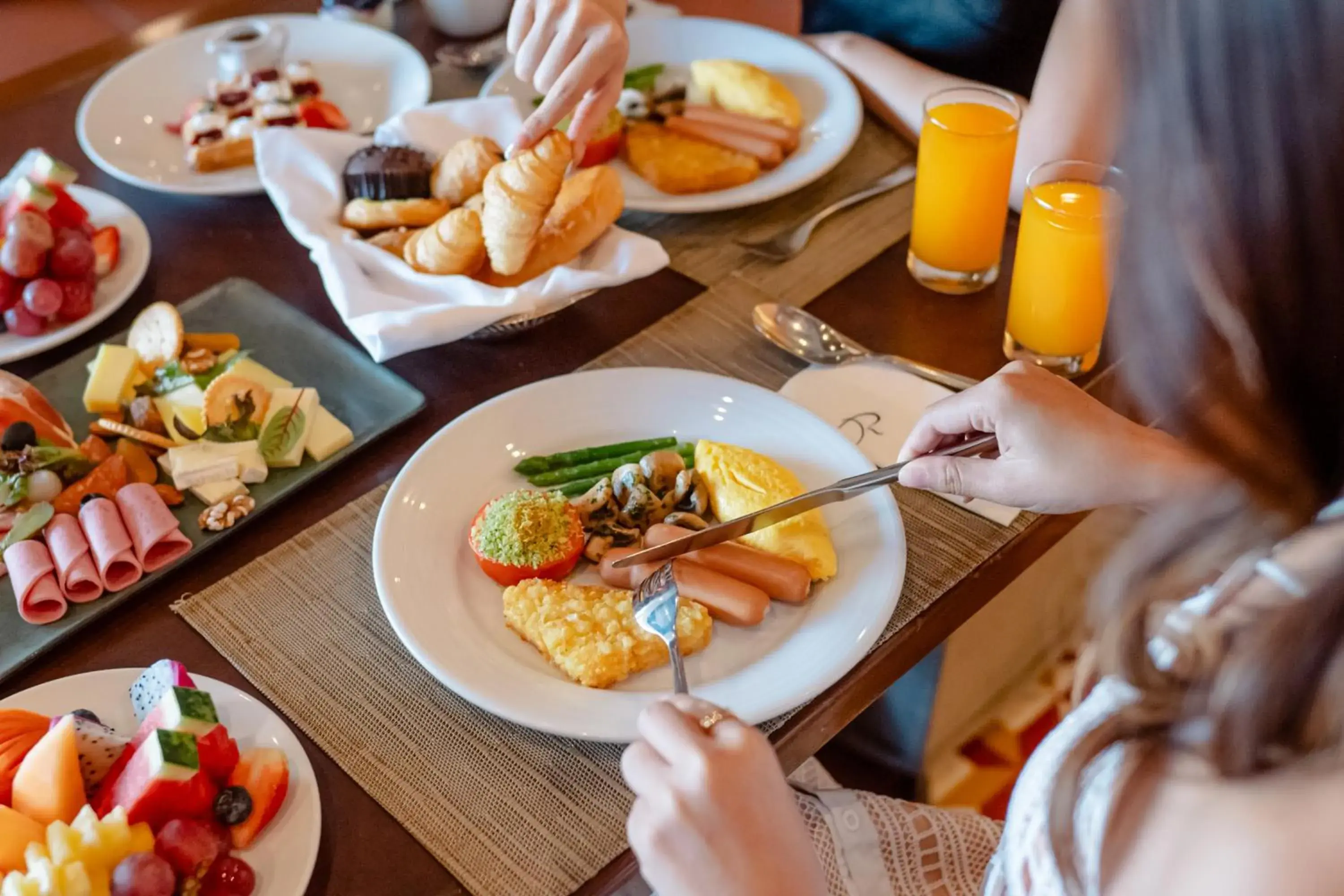 Breakfast in Rembrandt Residences Bangkok Breakfast in Rembrandt Residences Bangkok