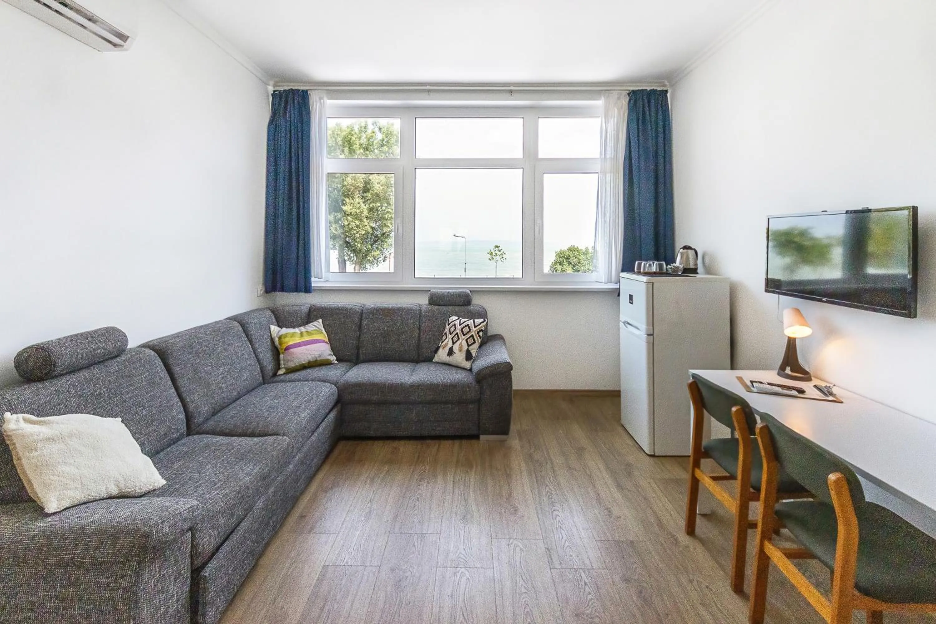 Living room in PLAGE-ON Panzió