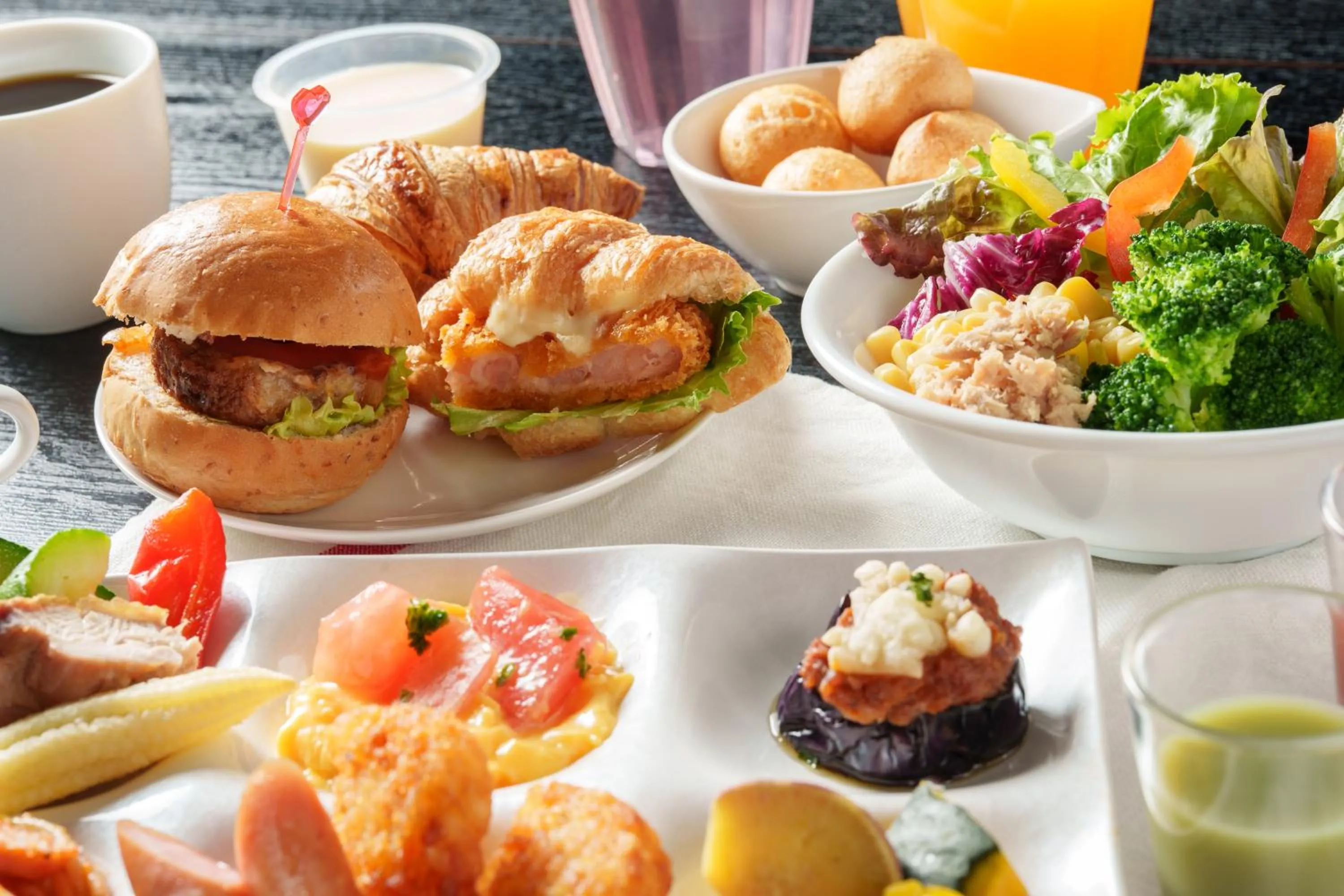 Buffet breakfast in Hotel Vista Kumamoto Airport