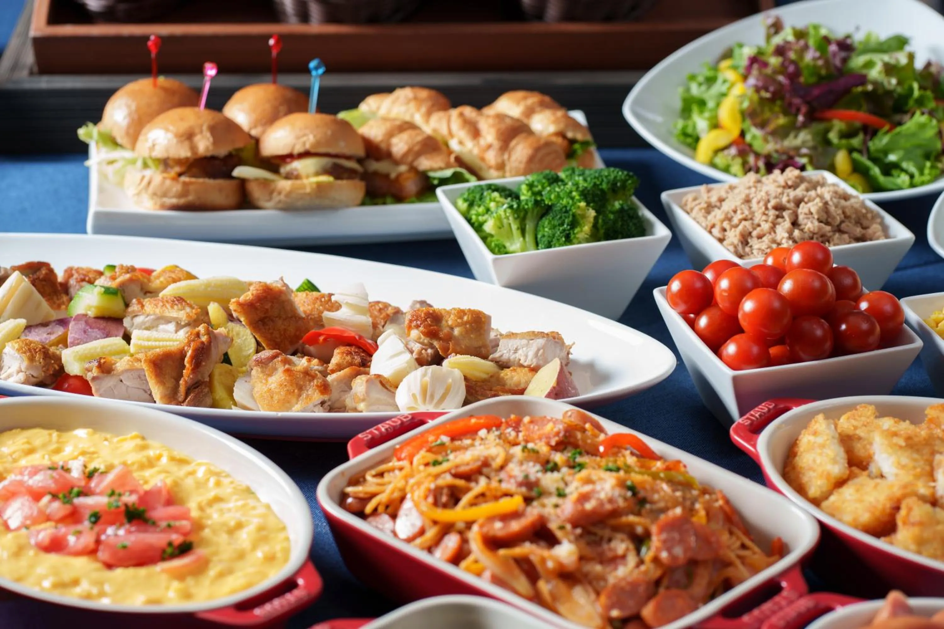 Buffet breakfast in Hotel Vista Kumamoto Airport