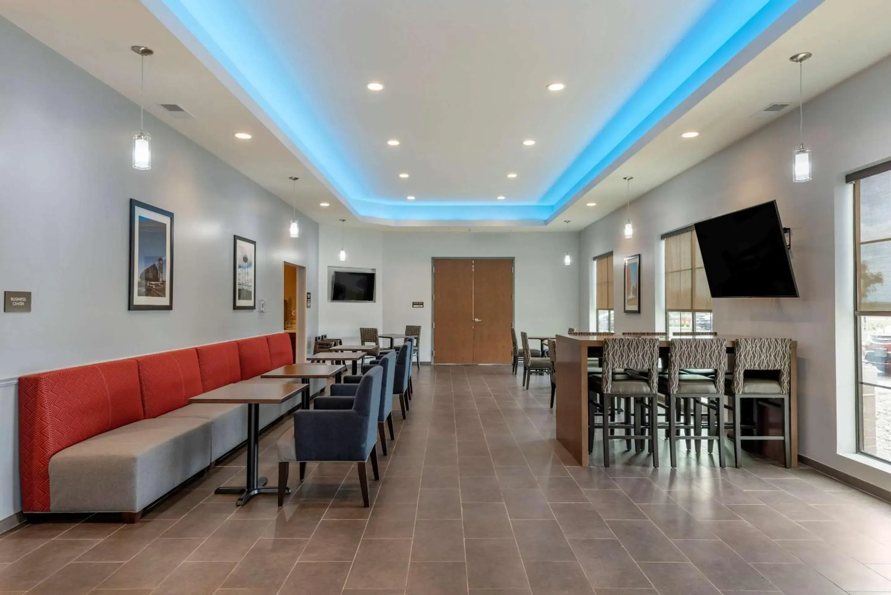 Restaurant/places to eat in Comfort Suites Dry Ridge Restaurant/places to eat in Comfort Suites Dry Ridge