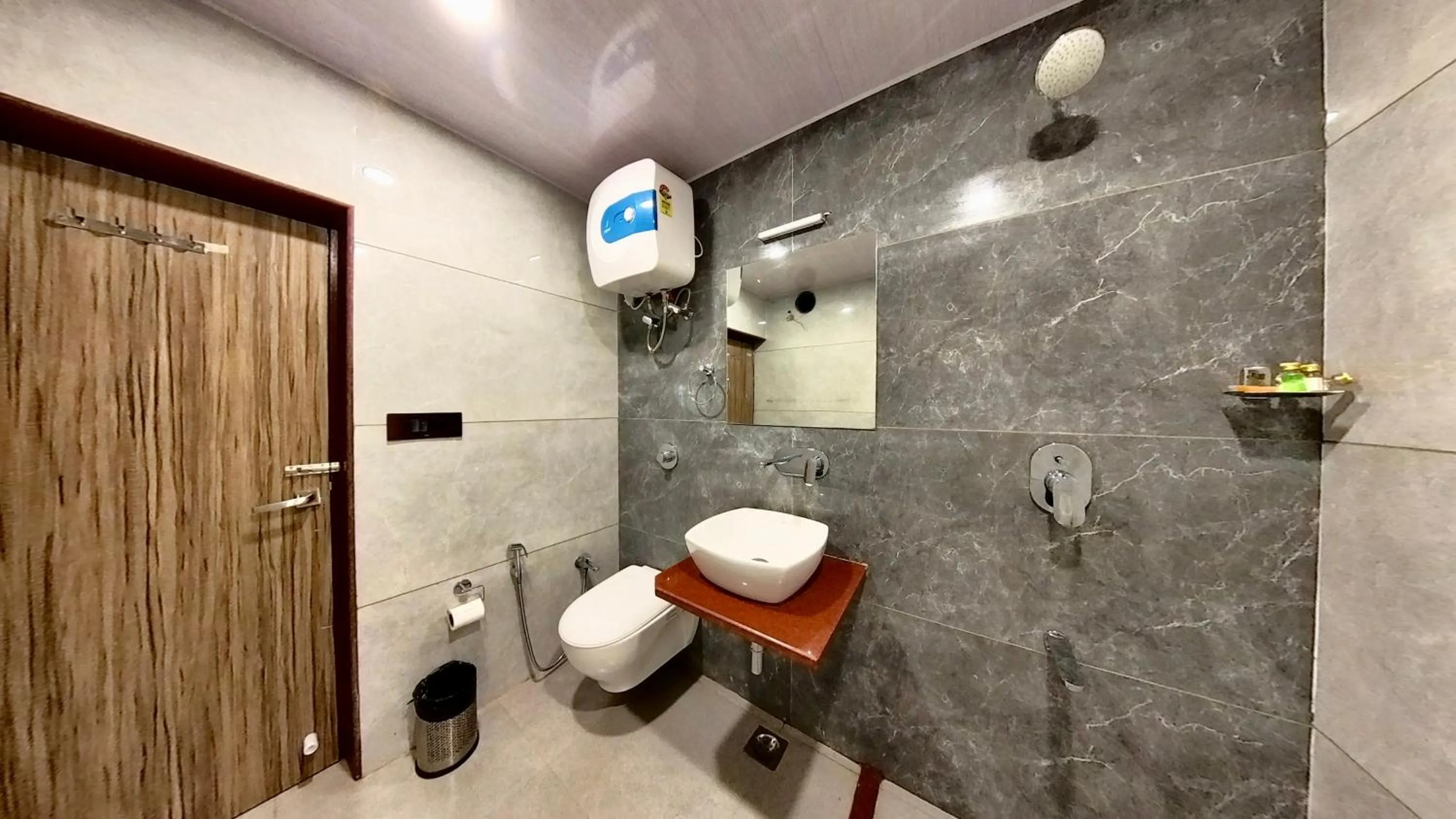 Toilet in Hari Niwas - A Boutique Garden Resort Mount Abu