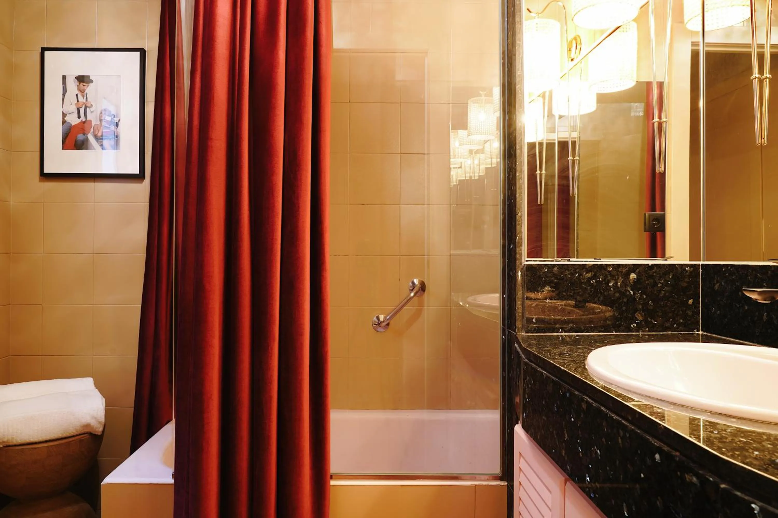 Bathroom in Isabella's House