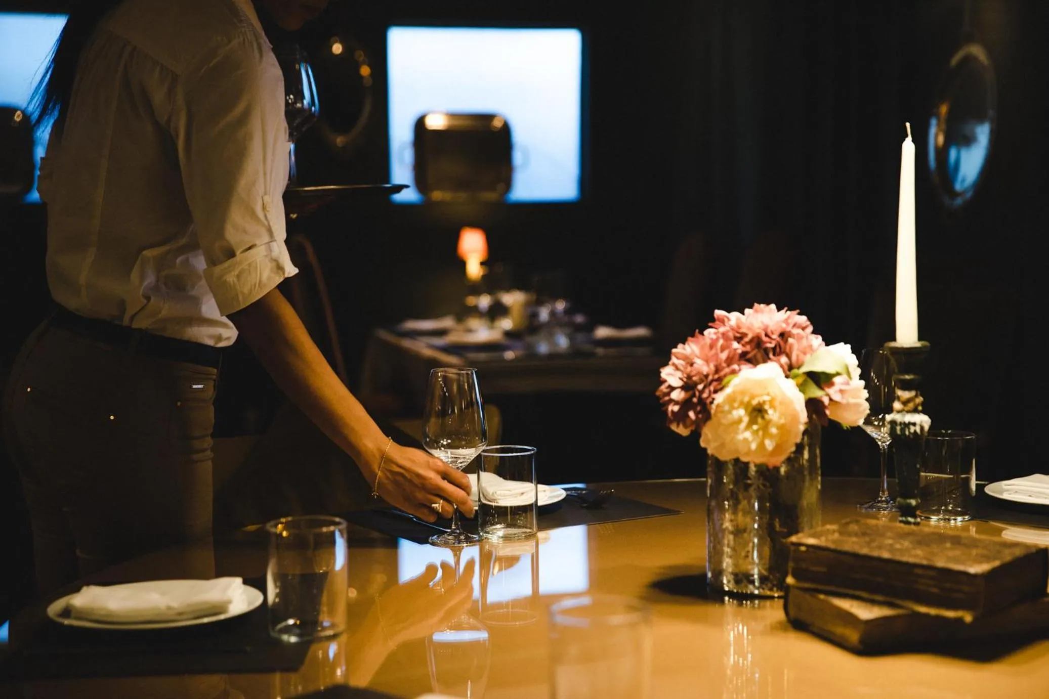 Restaurant/places to eat in Isabella's House