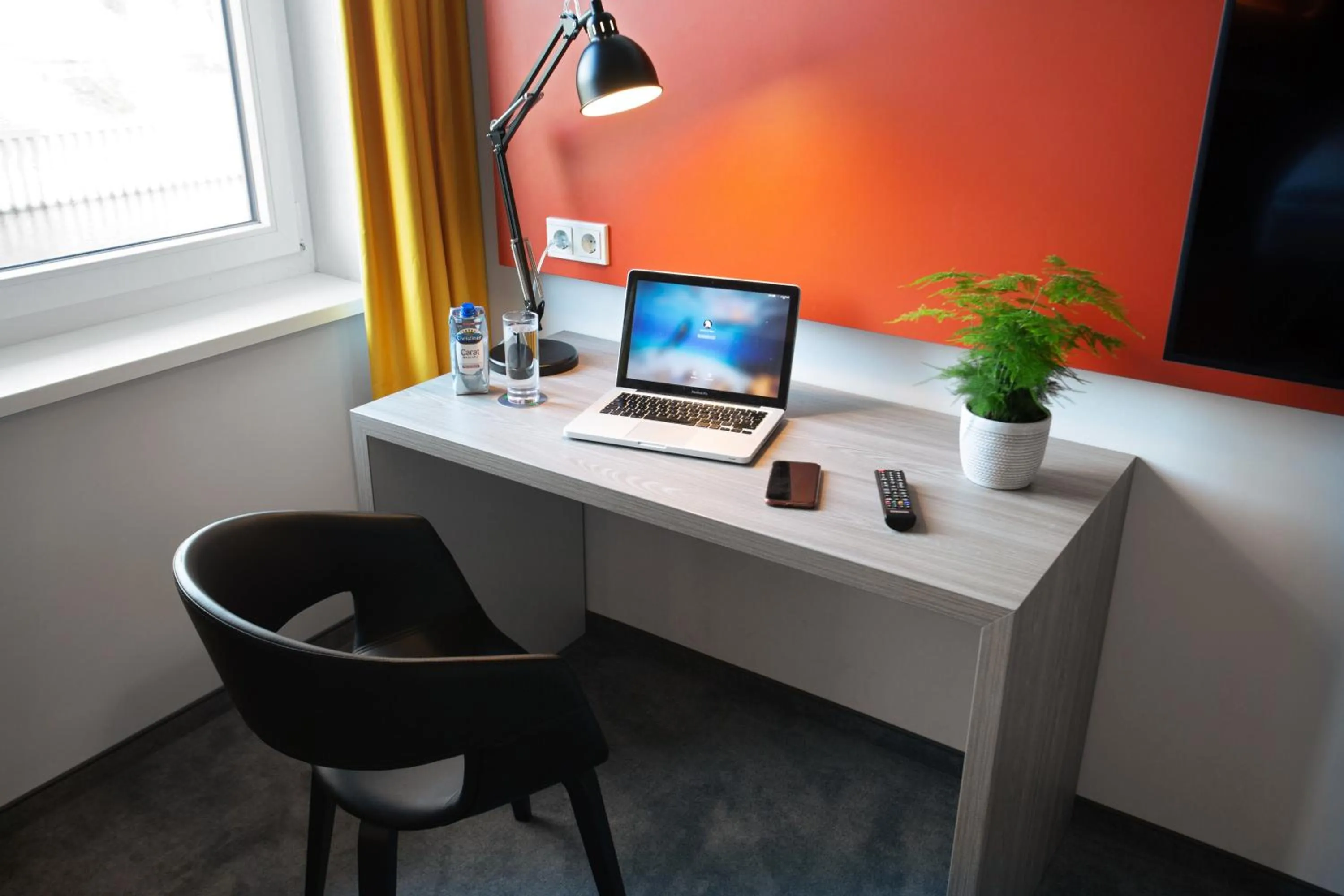 Family in Campanile Duisburg City