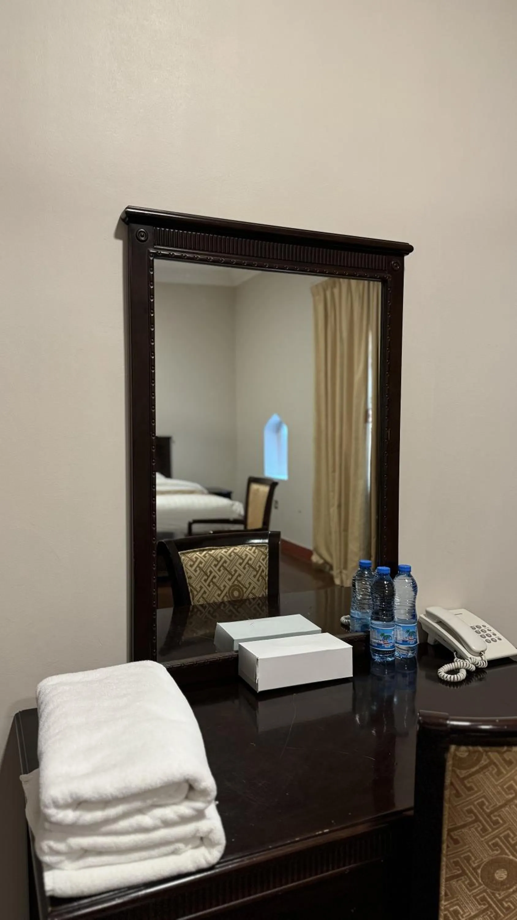 Bed in Gulf Crown Hotel Apartment