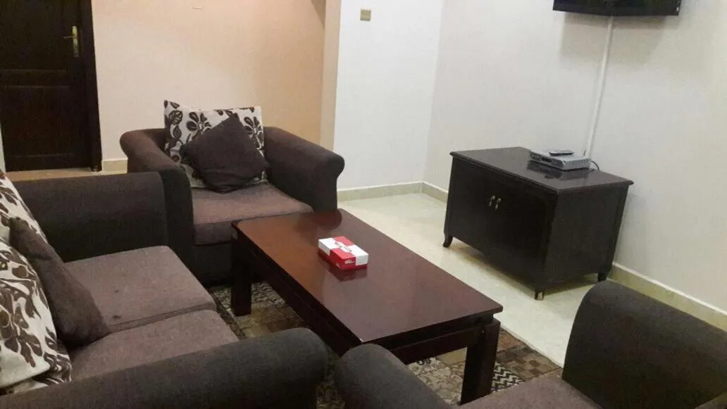 Gulf Crown Hotel Apartment
