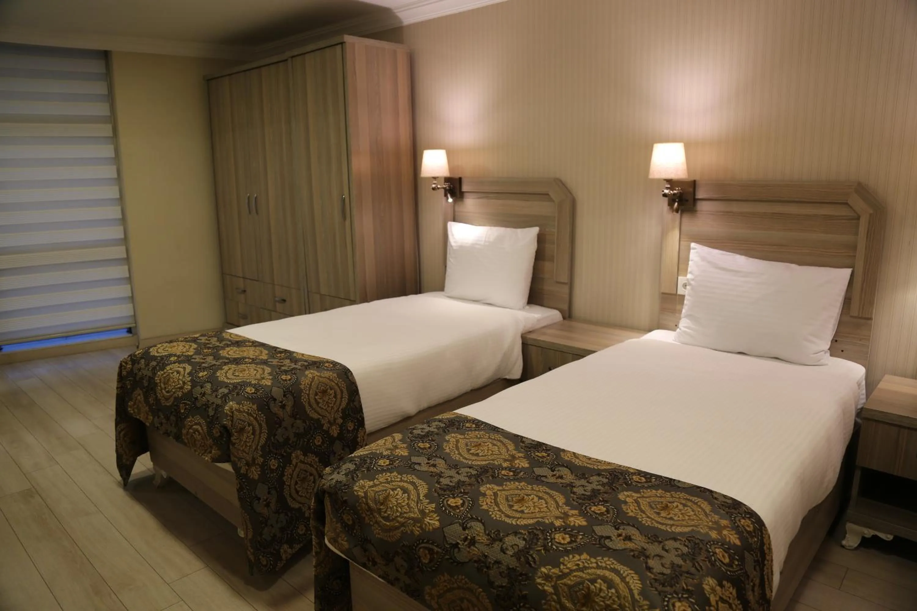 Photo of the whole room, Bed in World Point Hotel Besyol