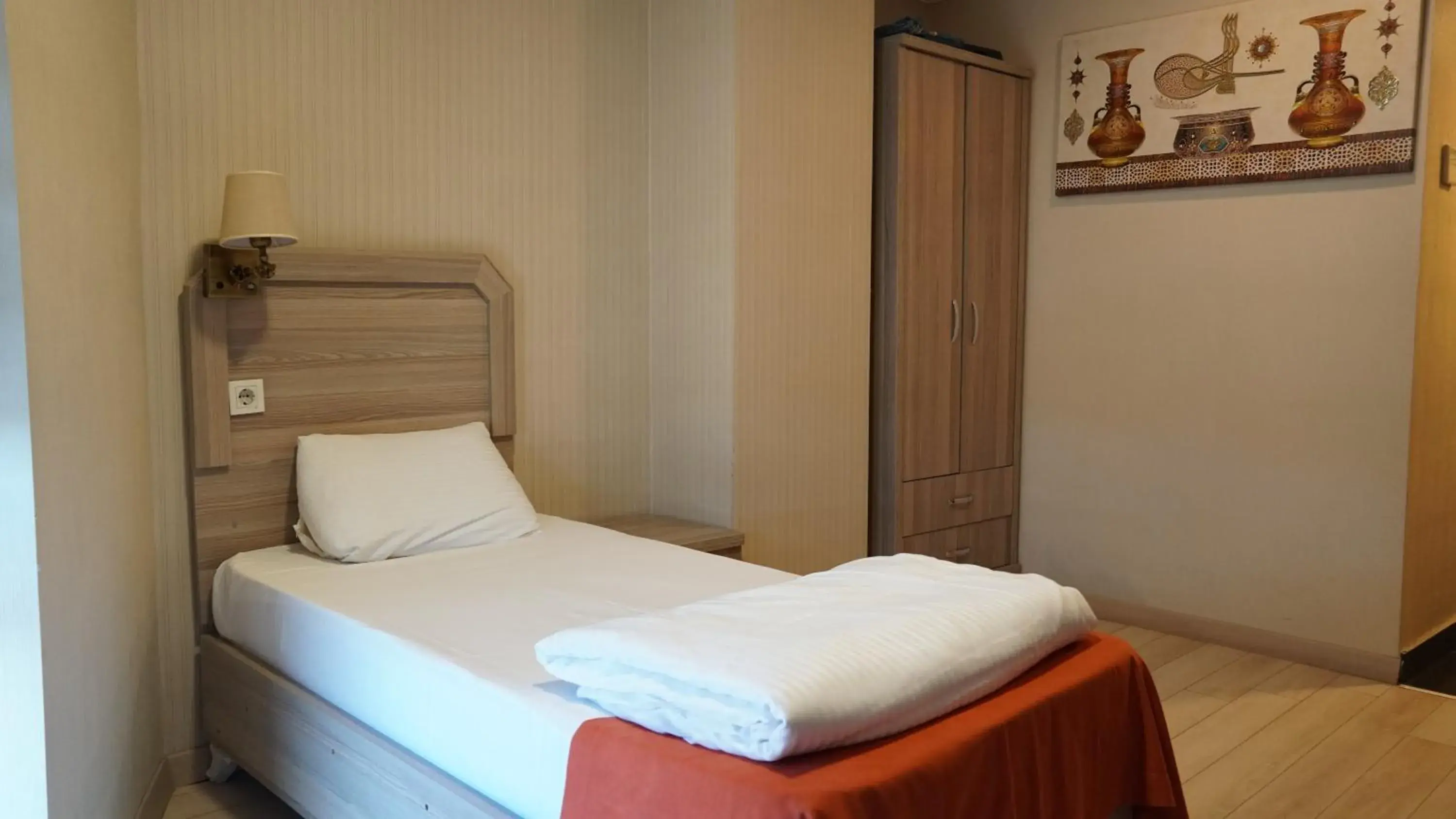Standard Single Room in World Point Hotel Besyol Standard Single Room in World Point Hotel Besyol
