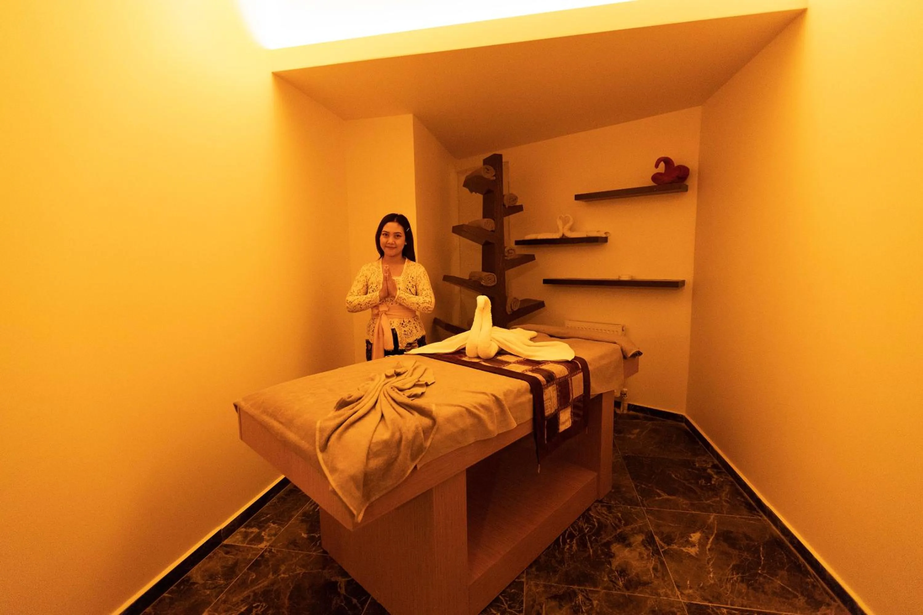 Spa and wellness centre/facilities, Bed in World Point Hotel Besyol